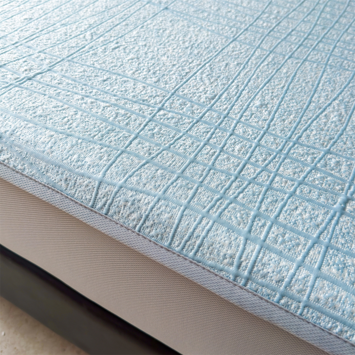 91家纺网 家纺一手货源 找家纺 （总）慕木家纺 2026新款简约复合三明治冰豆豆席子凉席罗马曲线(提供买家秀)-床笠款