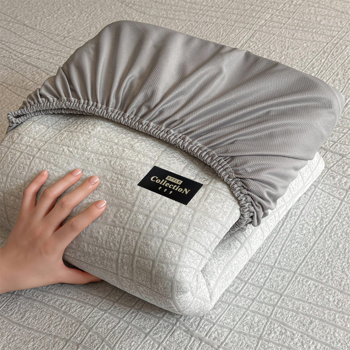 91家纺网 家纺一手货源 找家纺 慕木家纺 2026新款简约复合三明治冰豆豆席子凉席罗马曲线(提供买家秀)-床笠款 罗马曲线-灰