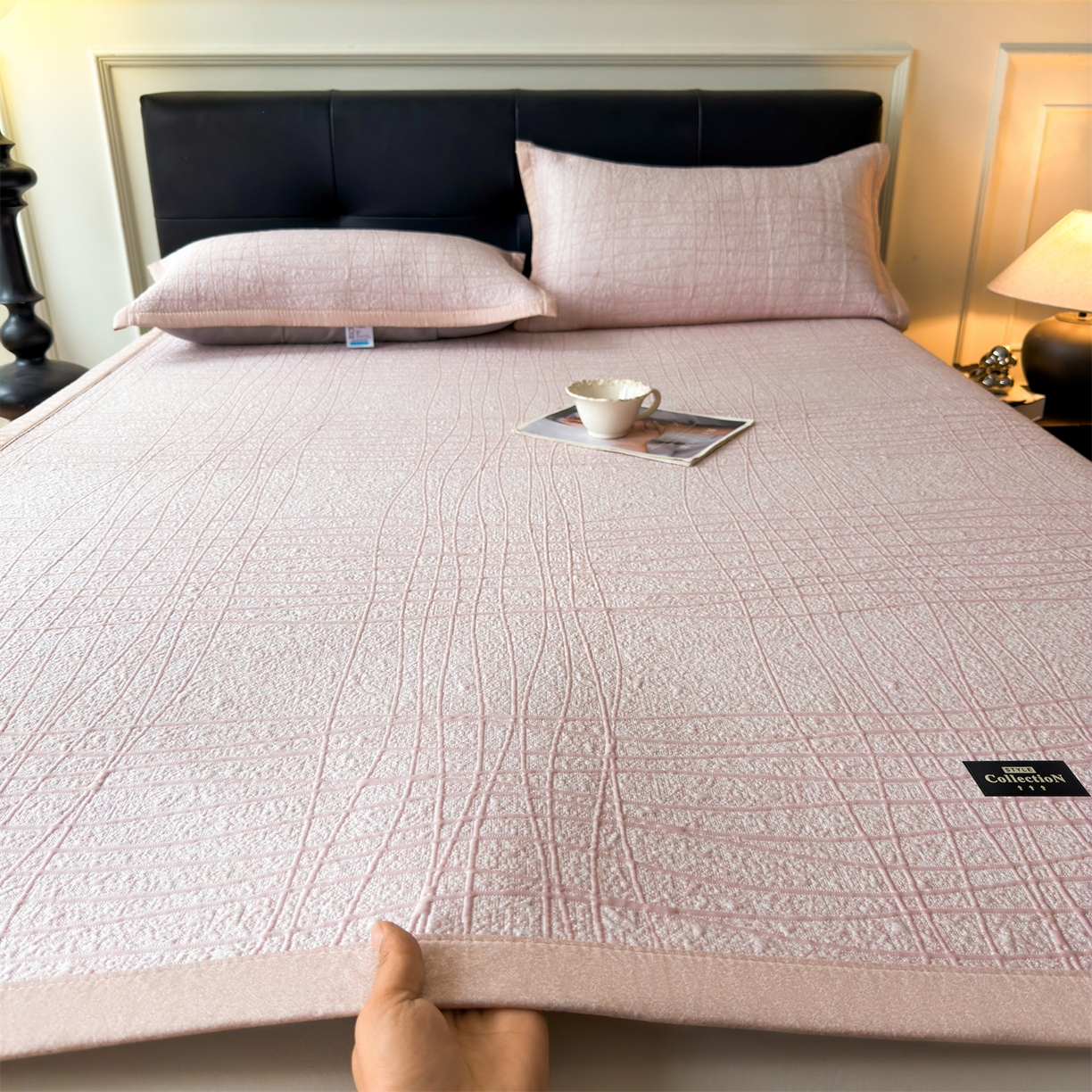 91家纺网 家纺一手货源 找家纺 慕木家纺 2026新款简约复合三明治冰豆豆席子凉席罗马曲线(提供买家秀)-床席款 罗马曲线-粉
