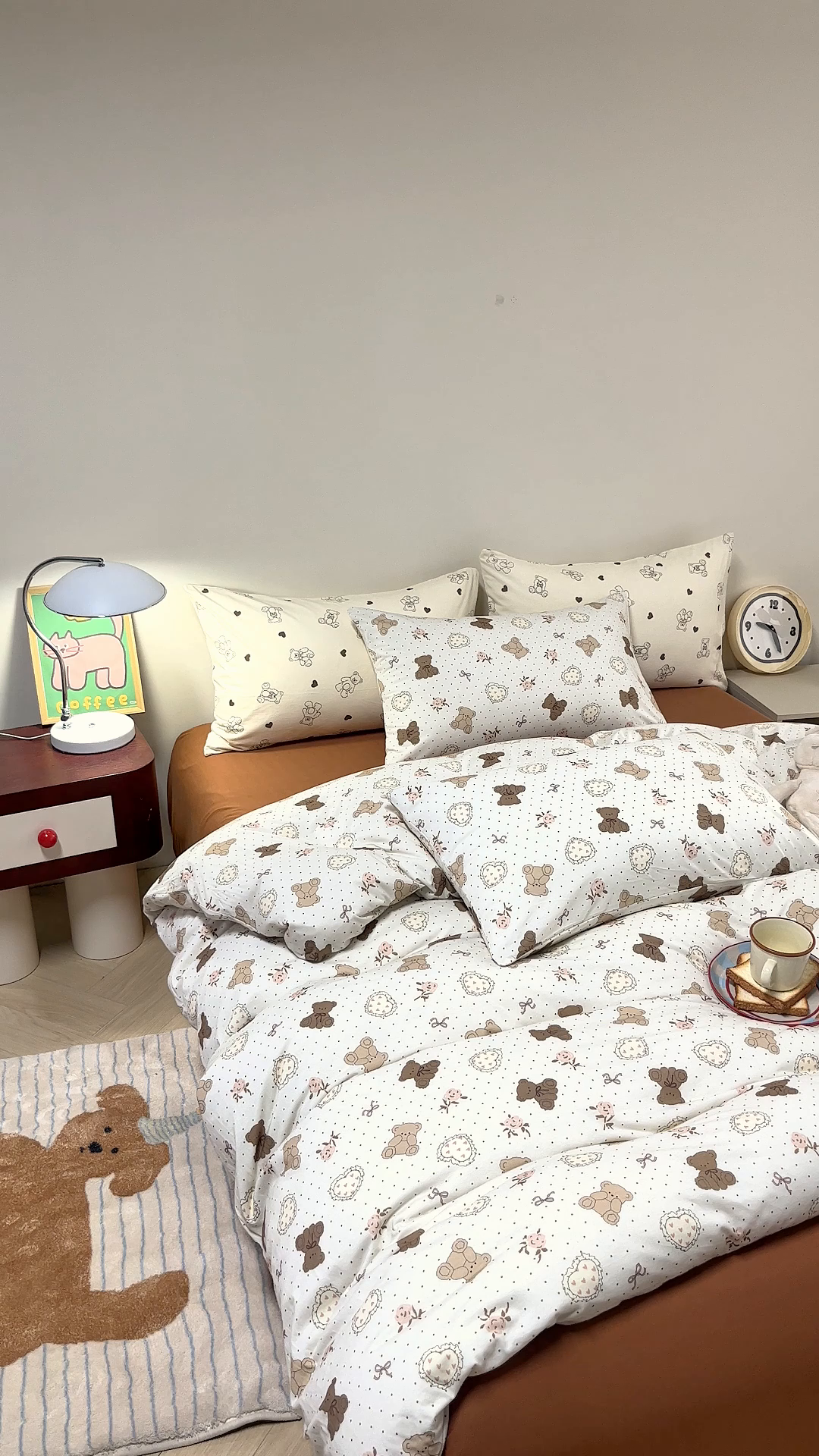 91家纺网 家纺一手货源 找家纺 梦可莱家居 2026新款全棉纯棉针织棉印花可爱卡通系列四件套 爱心曲奇