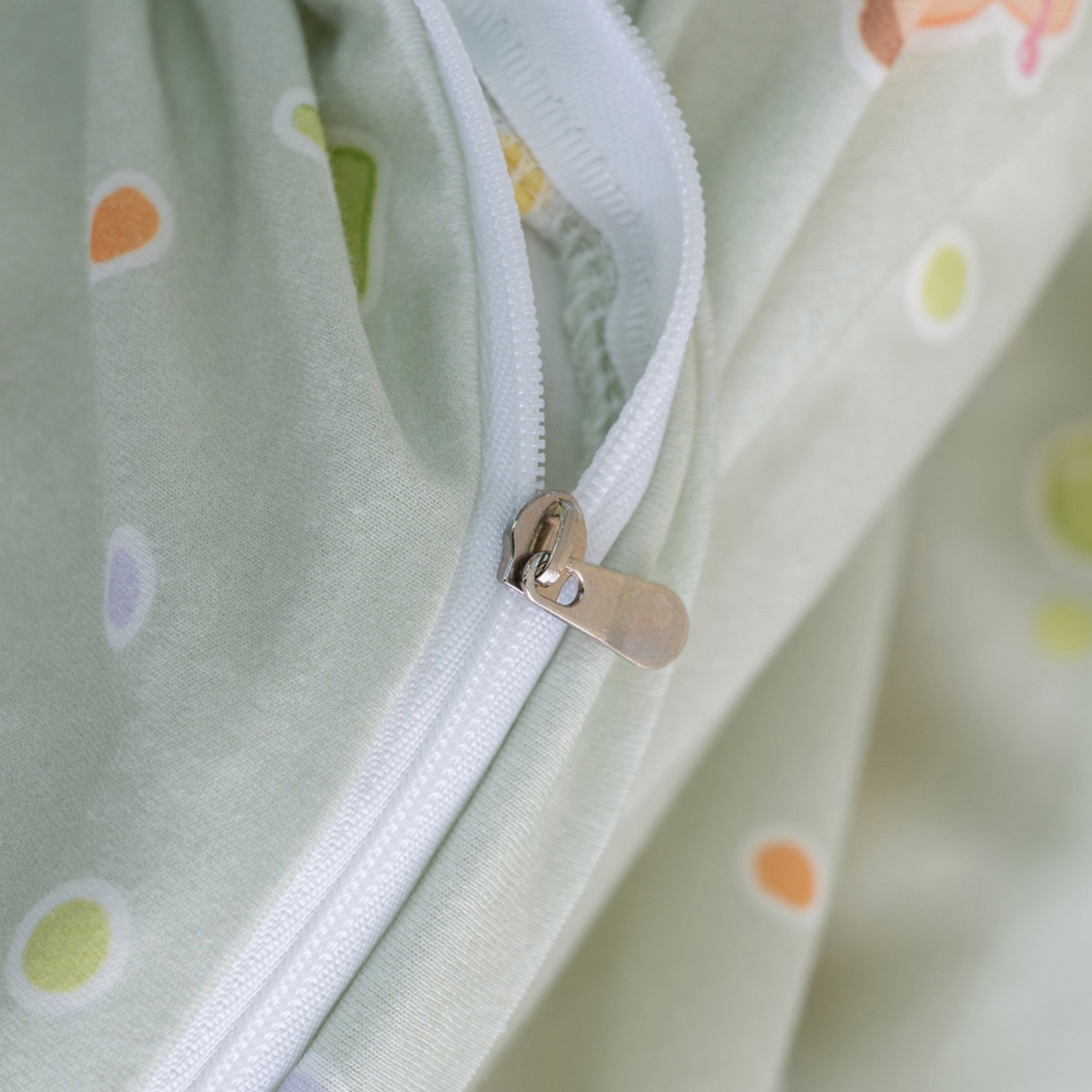 91家纺网 家纺一手货源 找家纺 梦可莱家居 2026新款全棉纯棉针织棉印花可爱卡通系列四件套 波点狗