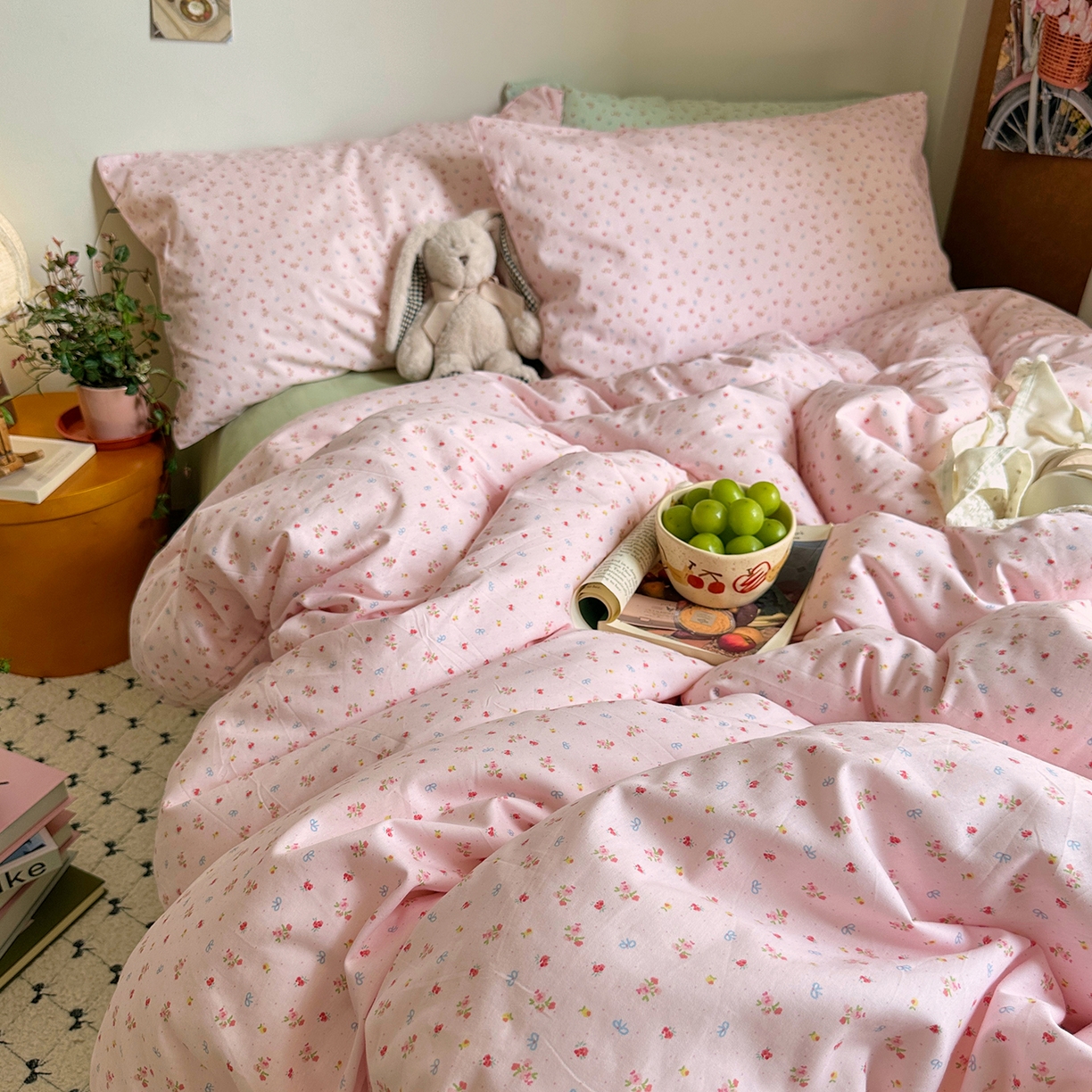91家纺网 家纺一手货源 找家纺 艾咪-Amy ntmy 2026新款博主风清新田园小碎花全棉纯棉四件套-甜樱 清新甜樱-粉