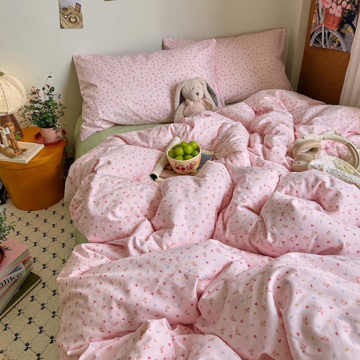 91家纺网 家纺一手货源 找家纺 艾咪-Amy ntmy 2026新款博主风清新田园小碎花全棉纯棉四件套-甜樱 清新甜樱-粉