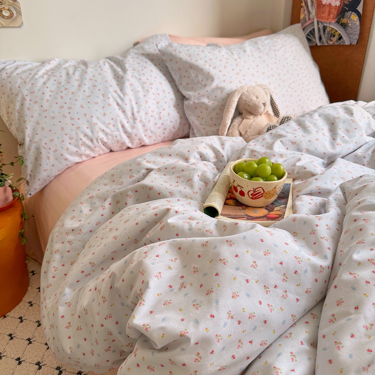 91家纺网 家纺一手货源 找家纺 艾咪-Amy ntmy 2026新款博主风清新田园小碎花全棉纯棉四件套-甜樱 清新甜樱-蓝