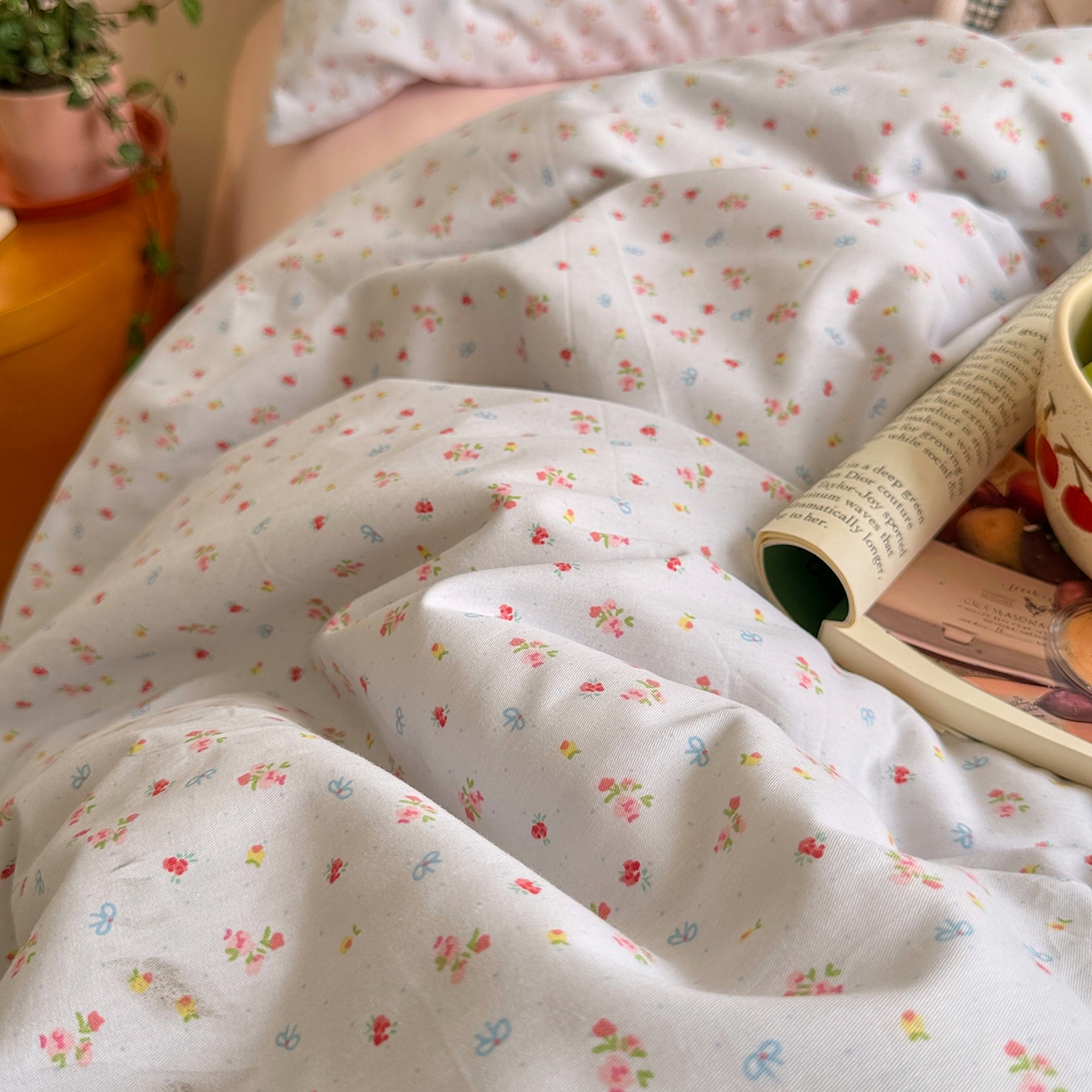 91家纺网 家纺一手货源 找家纺 艾咪-Amy ntmy 2026新款博主风清新田园小碎花全棉纯棉四件套-甜樱 清新甜樱-蓝