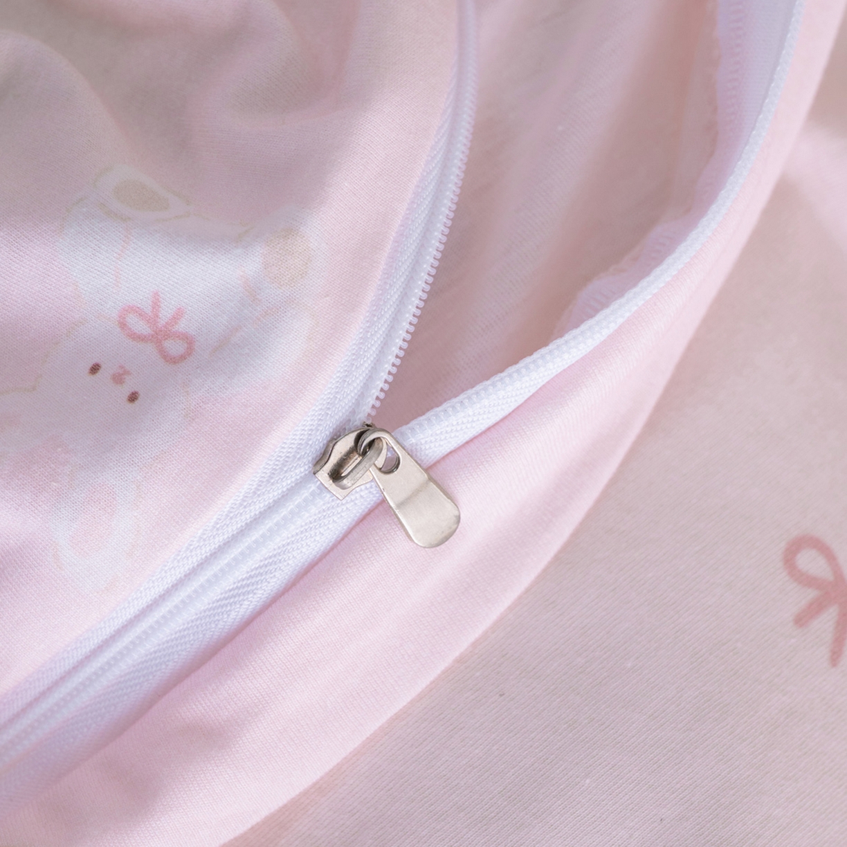 91家纺网 家纺一手货源 找家纺 梦可莱家居 2026新款全棉纯棉针织棉印花可爱卡通系列四件套 动物乐园