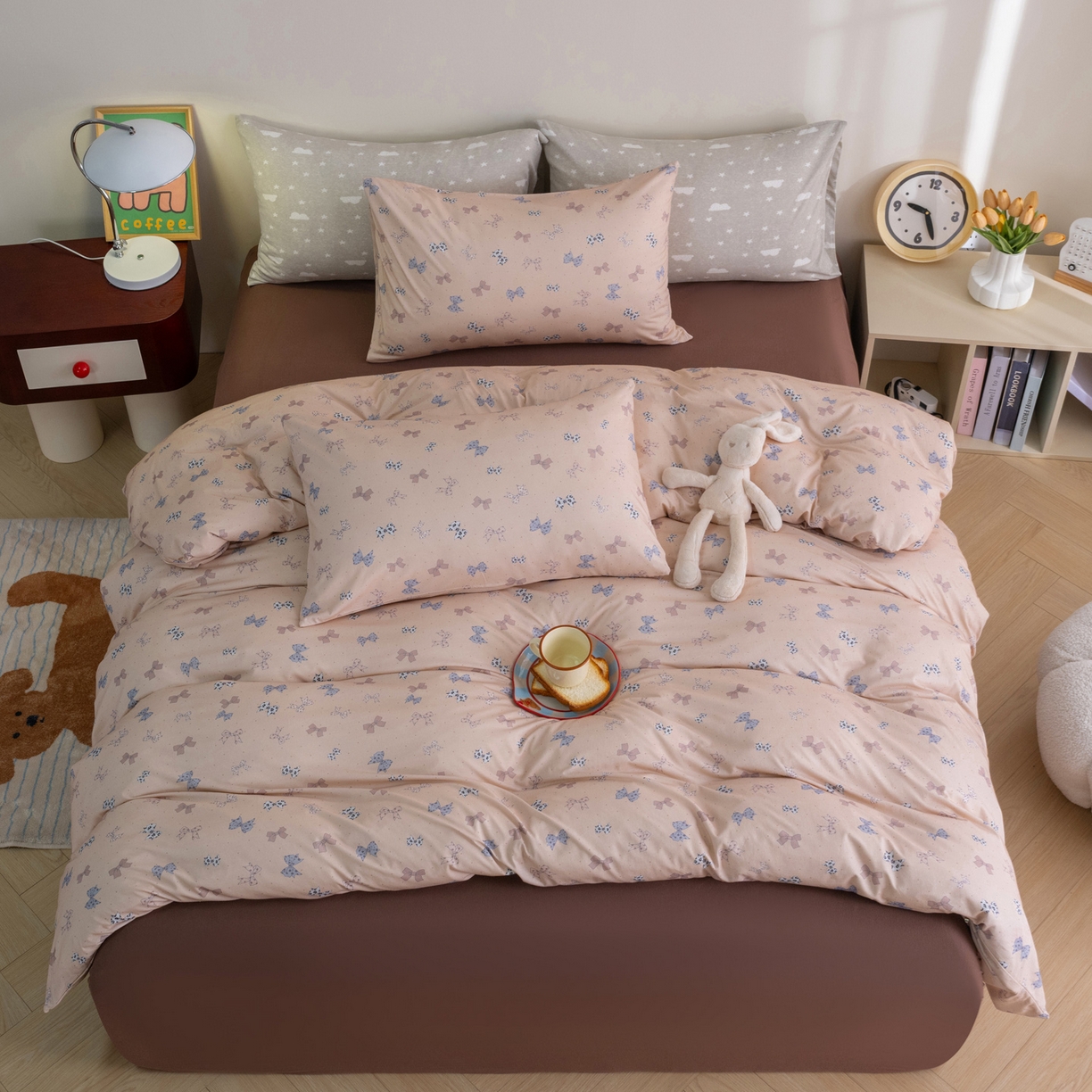 91家纺网 家纺一手货源 找家纺 梦可莱家居 2026新款全棉纯棉针织棉印花可爱卡通系列四件套 蝴蝶卡