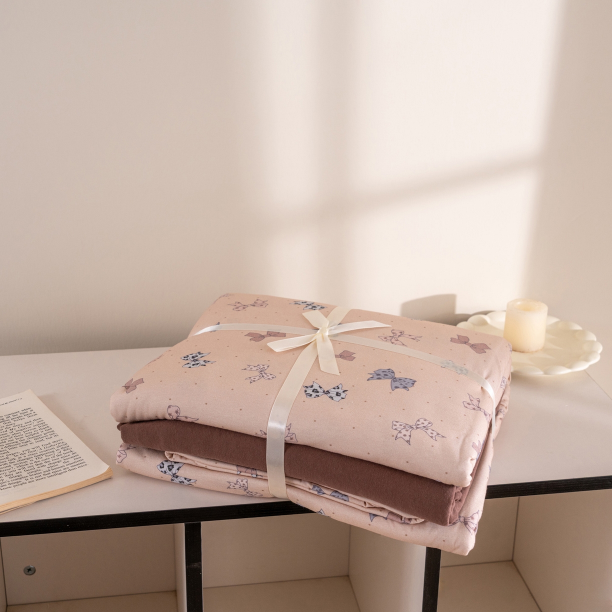 91家纺网 家纺一手货源 找家纺 梦可莱家居 2026新款全棉纯棉针织棉印花可爱卡通系列四件套 蝴蝶卡