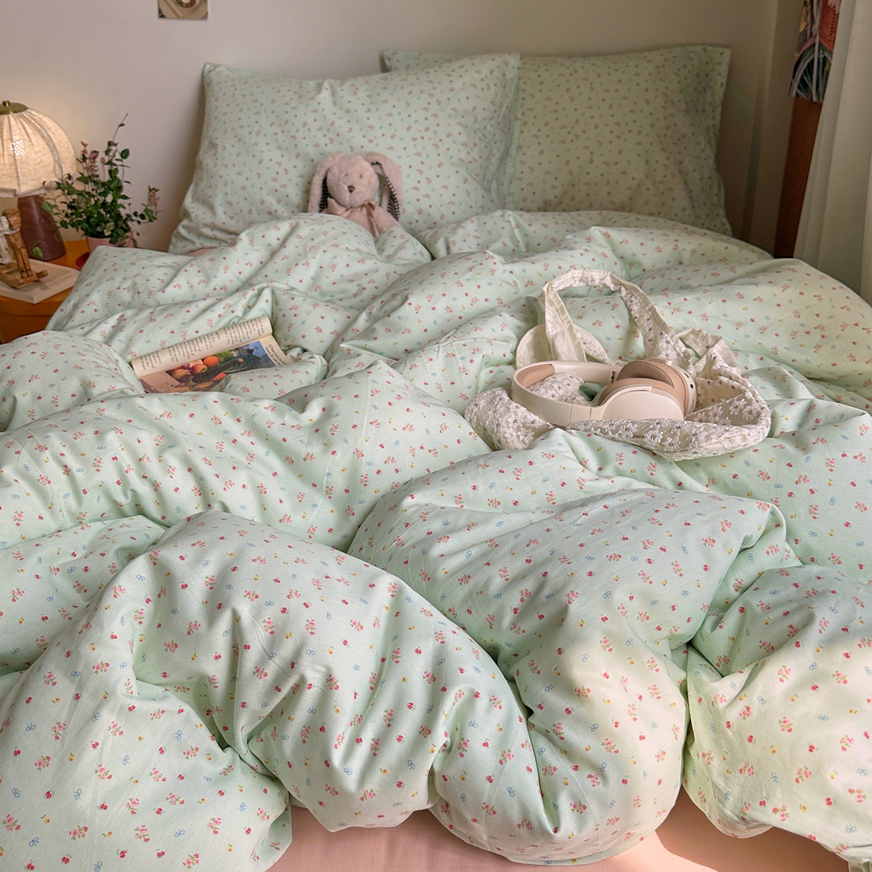 91家纺网 家纺一手货源 找家纺 艾咪-Amy ntmy 2026新款博主风清新田园小碎花全棉纯棉四件套-甜樱 清新甜樱-绿