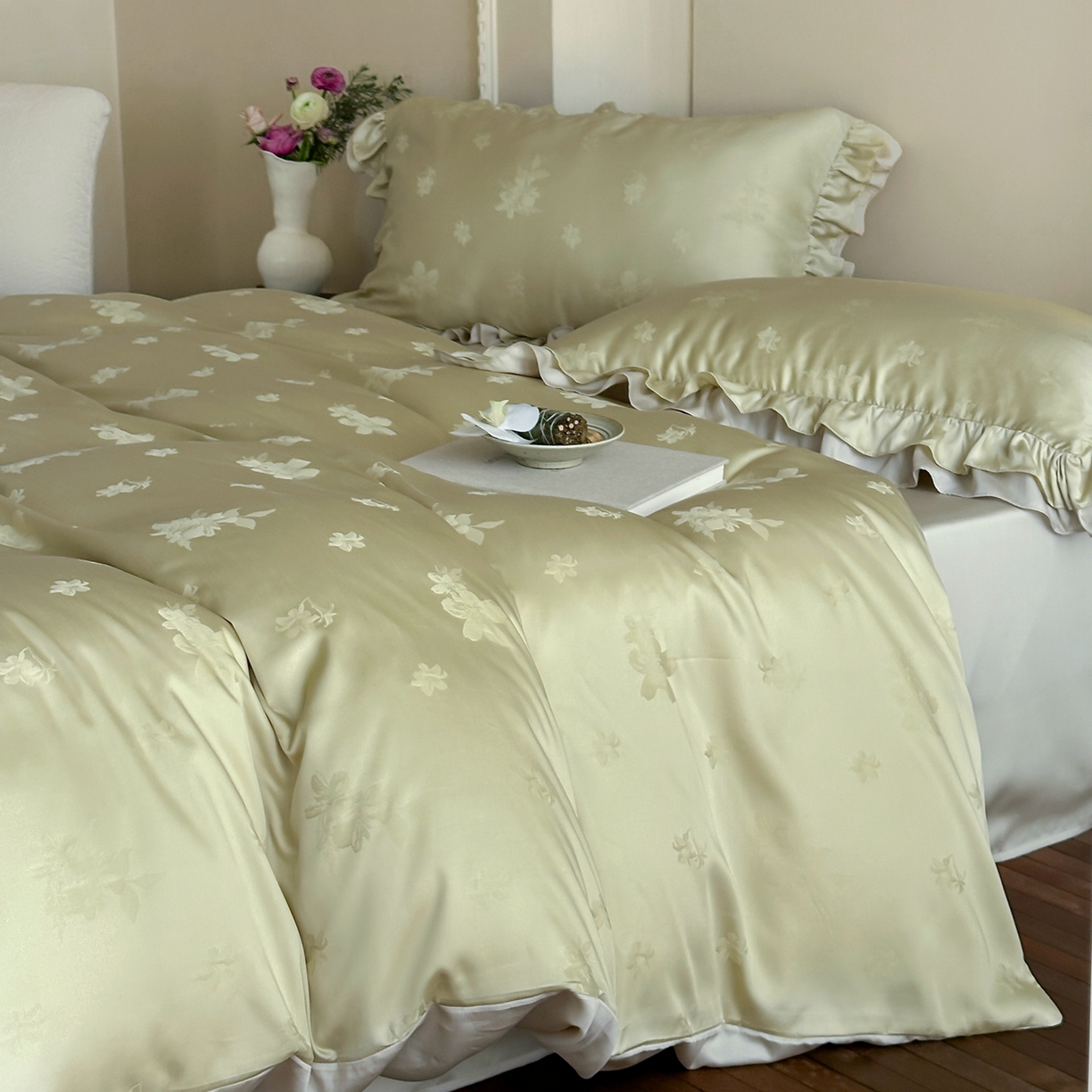 91家纺网 家纺一手货源 找家纺 玉宇阁家居 2026新款60S进口兰精天丝提花四件套-莫莫咖momocha 莫莫咖momocha-小野春和