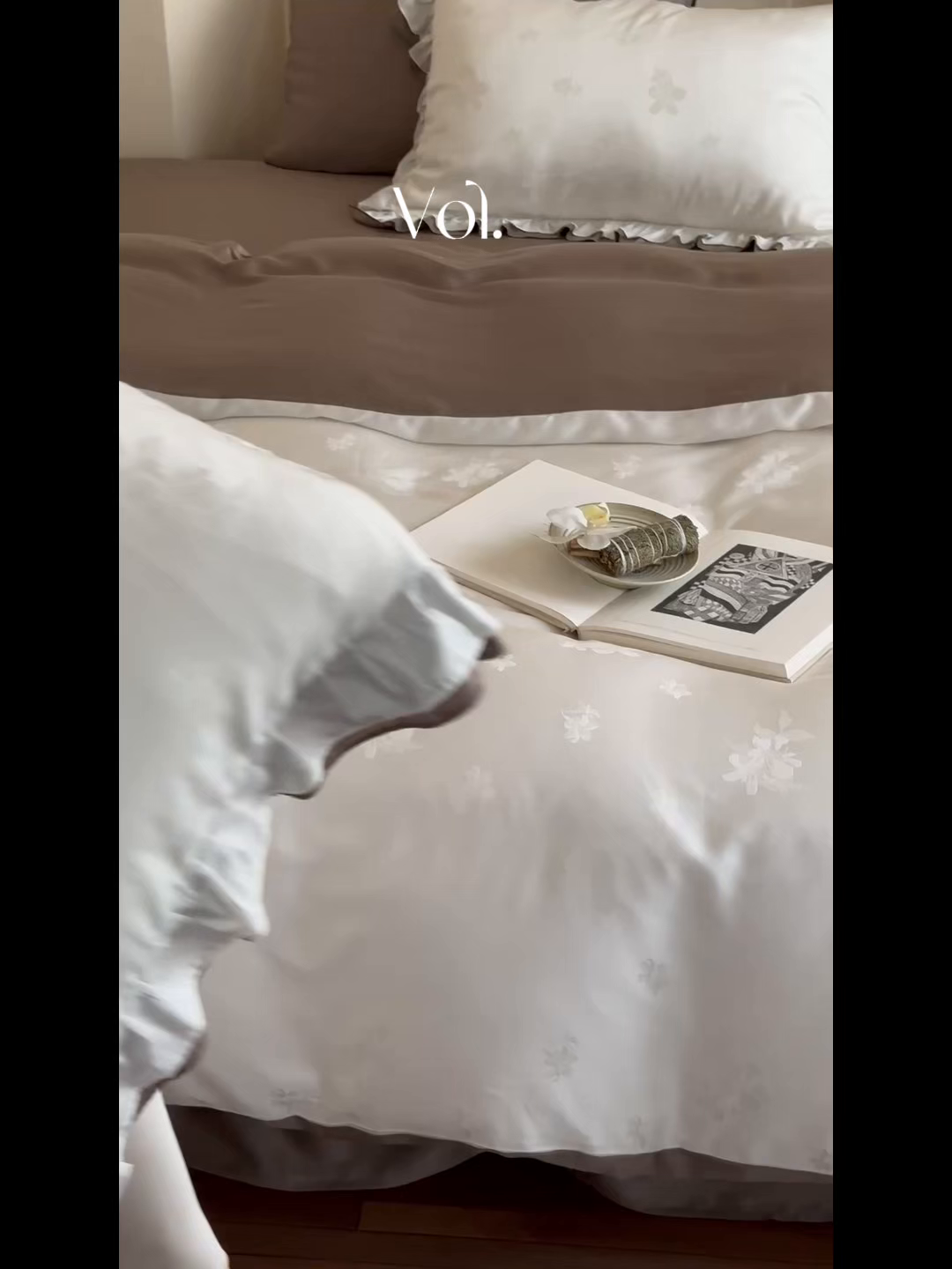 91家纺网 家纺一手货源 找家纺 玉宇阁家居 2026新款60S进口兰精天丝提花四件套-莫莫咖momocha 莫莫咖momocha-榛子酱巧