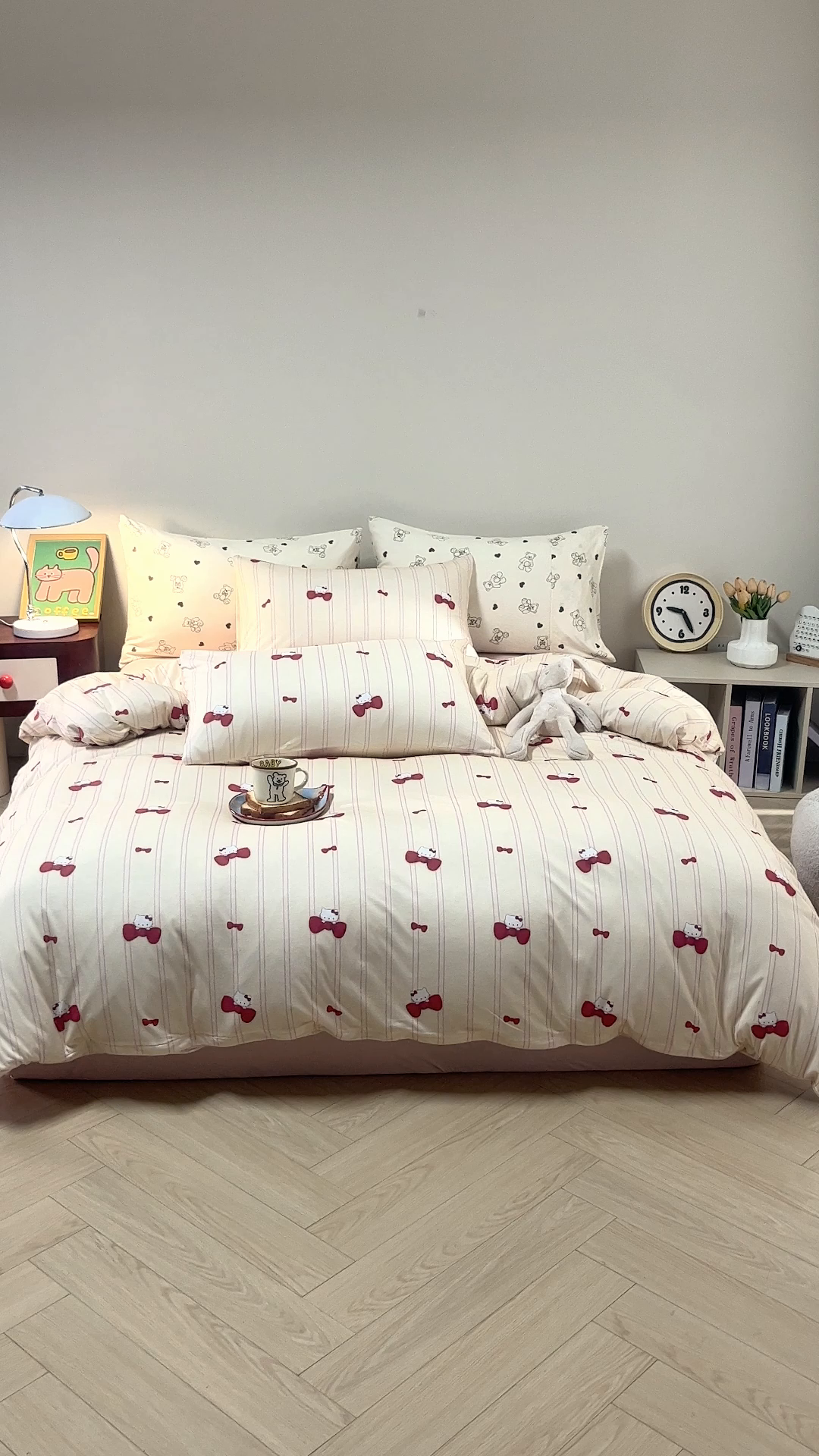 91家纺网 家纺一手货源 找家纺 梦可莱家居 2026新款全棉纯棉针织棉印花可爱卡通系列四件套 蝴蝶猫咪