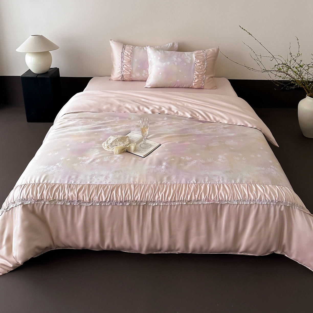 91家纺网 家纺一手货源 找家纺 （总）玉宇阁家居 2026新款兰精天丝印花四件套-薇之白