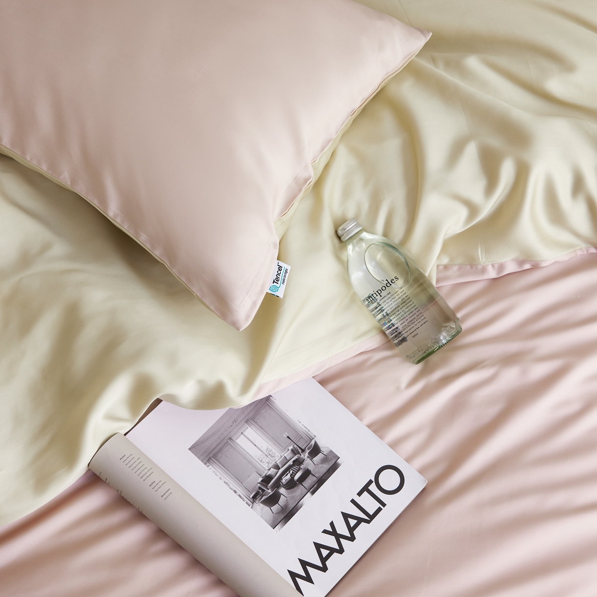 91家纺网 家纺一手货源 找家纺 玉宇阁家居 2026春夏60s兰精天丝拼色四件套 裸粉香槟