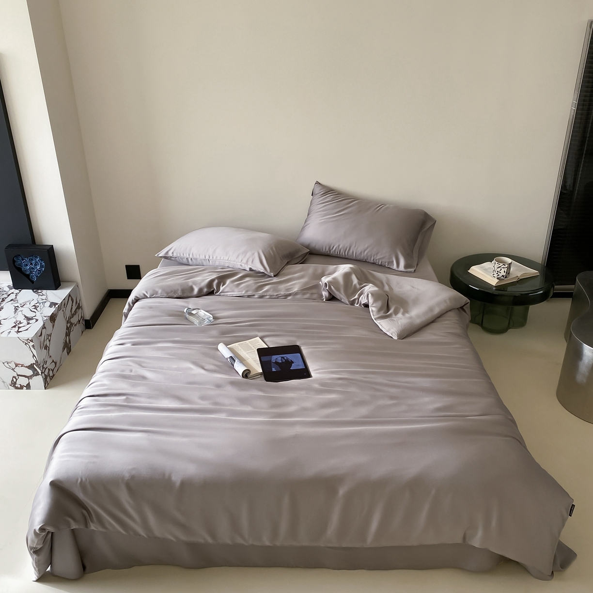 91家纺网 家纺一手货源 找家纺 玉宇阁家居 2026春夏60s兰精天丝拼色四件套 满天星紫曙光银