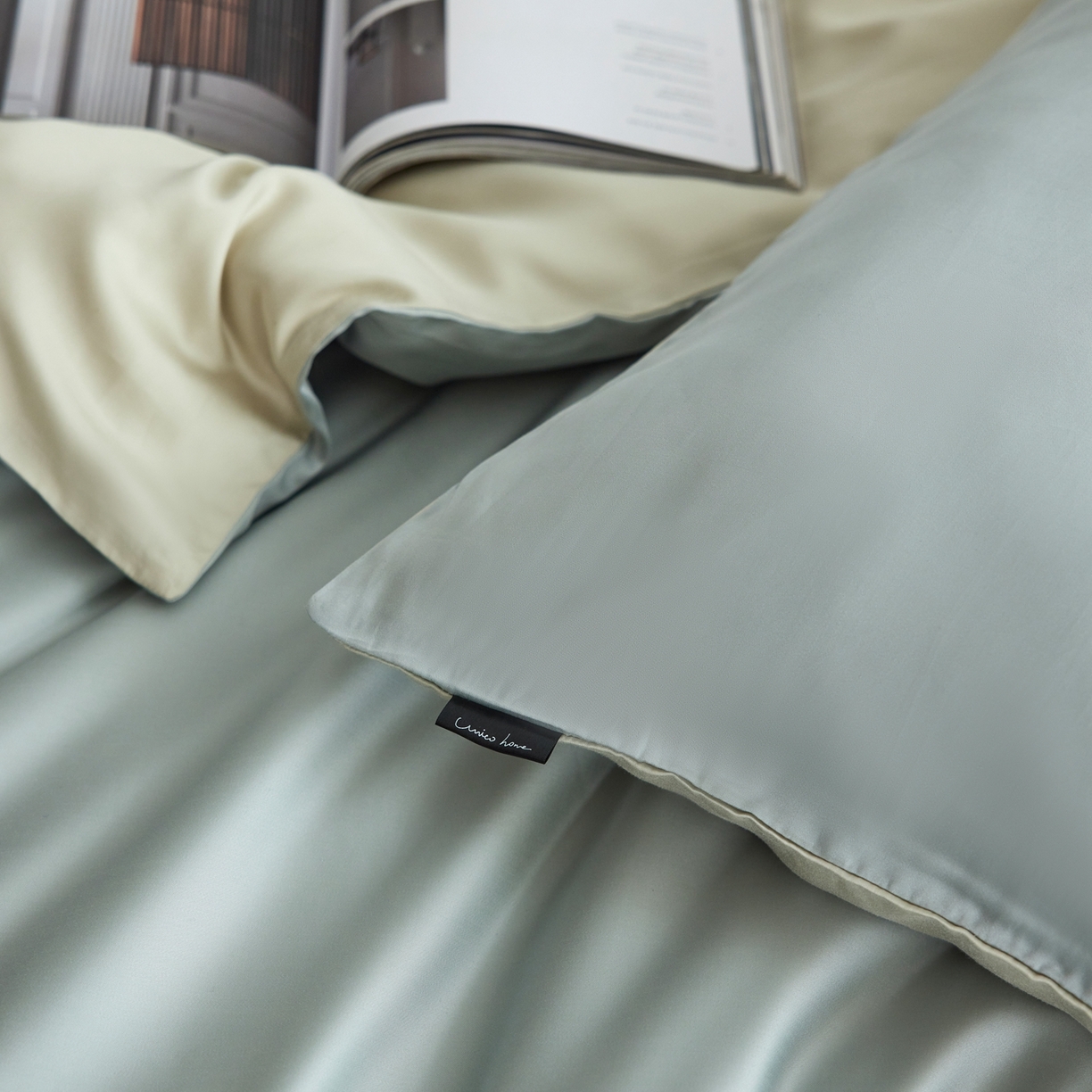 91家纺网 家纺一手货源 找家纺 玉宇阁家居 2026春夏60s兰精天丝拼色四件套 云杉-琥珀