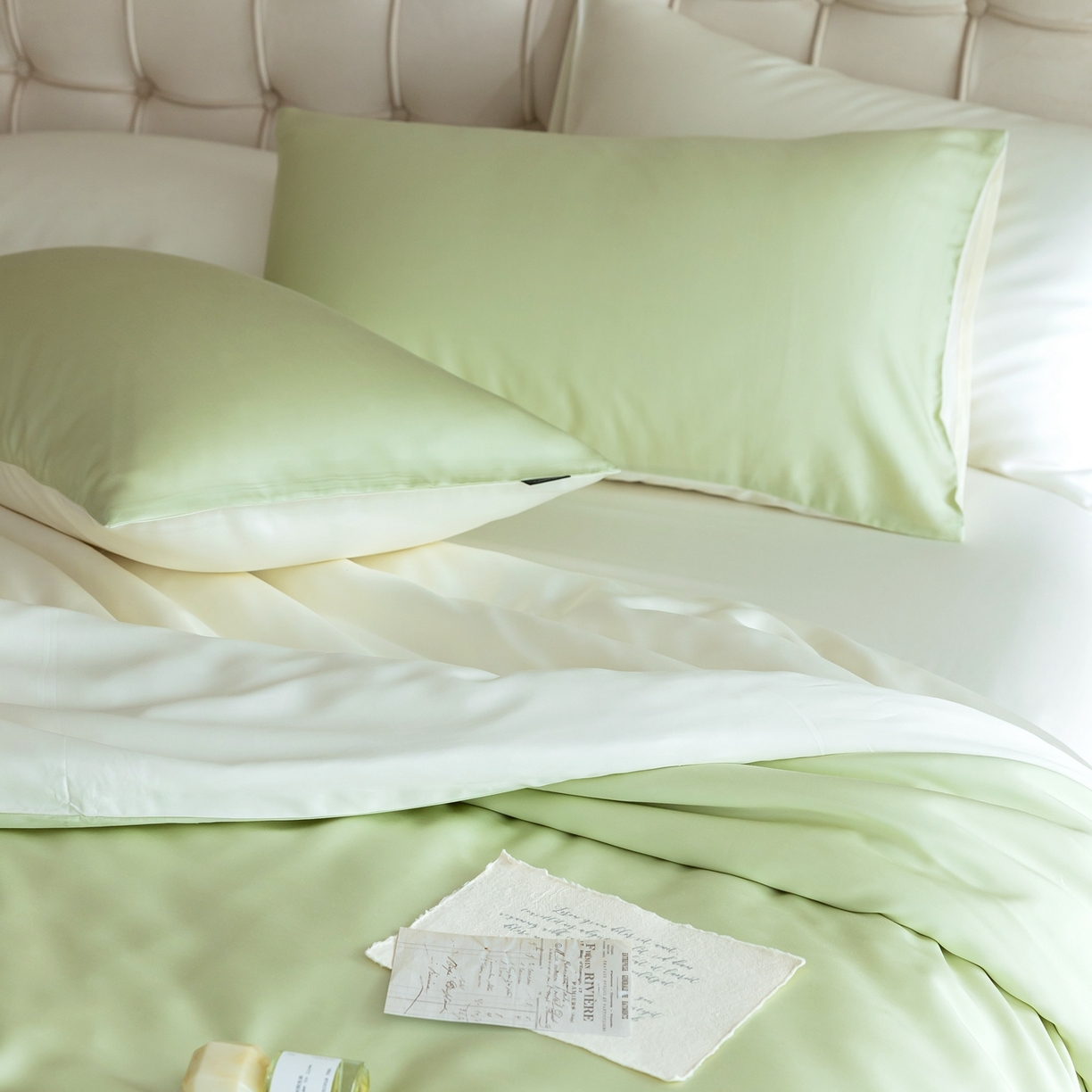 91家纺网 家纺一手货源 找家纺 玉宇阁家居 2026春夏60s兰精天丝拼色四件套 若草乳白