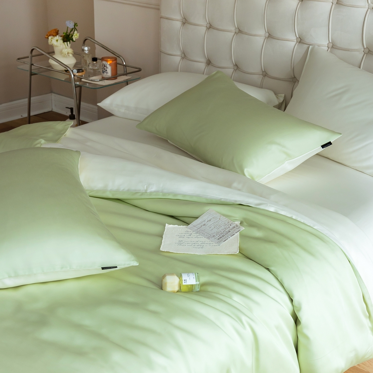 91家纺网 家纺一手货源 找家纺 玉宇阁家居 2026春夏60s兰精天丝拼色四件套 若草乳白