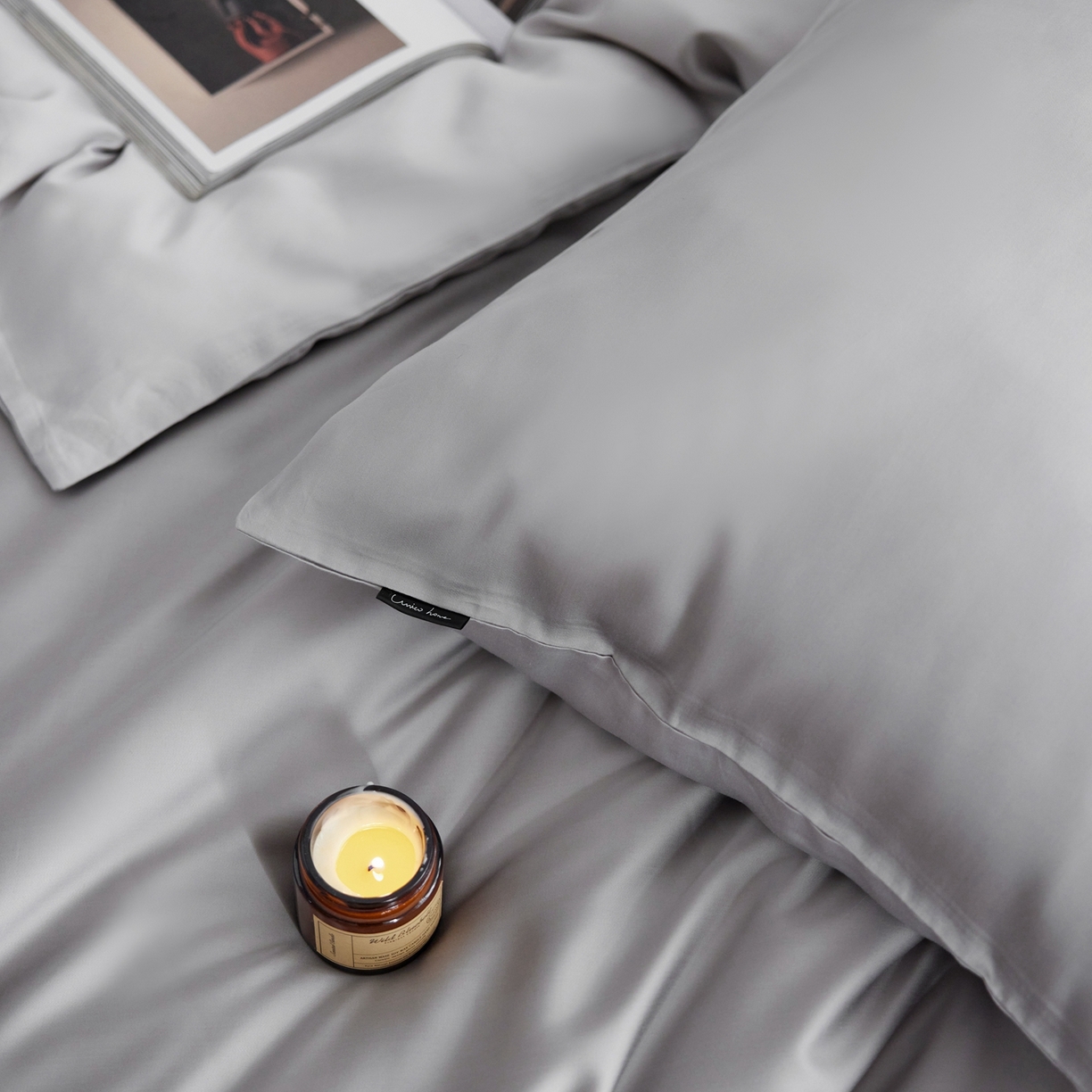 91家纺网 家纺一手货源 找家纺 玉宇阁家居 2026春夏60s兰精天丝拼色四件套 暮云-玄灰