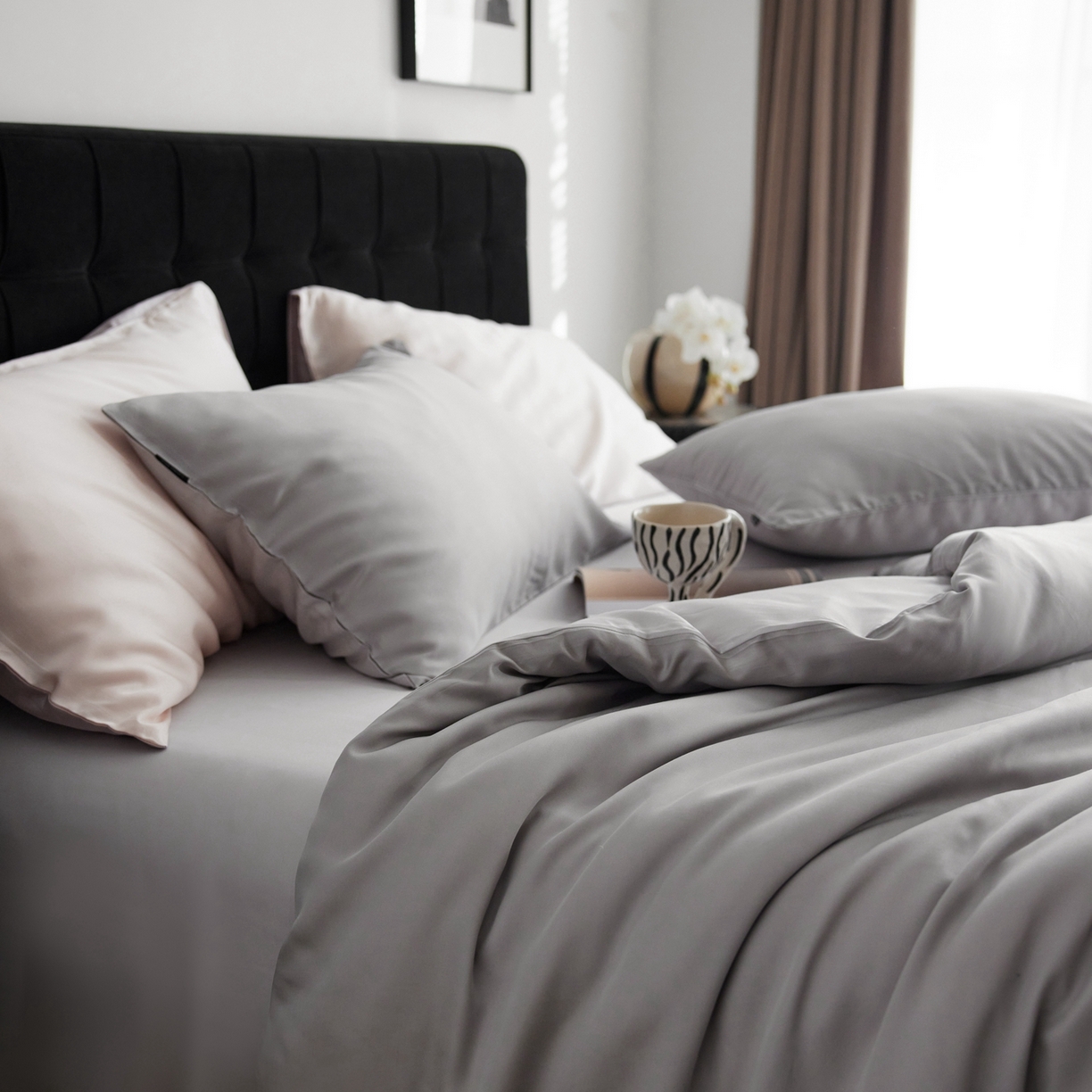 91家纺网 家纺一手货源 找家纺 玉宇阁家居 2026春夏60s兰精天丝拼色四件套 暮云-玄灰