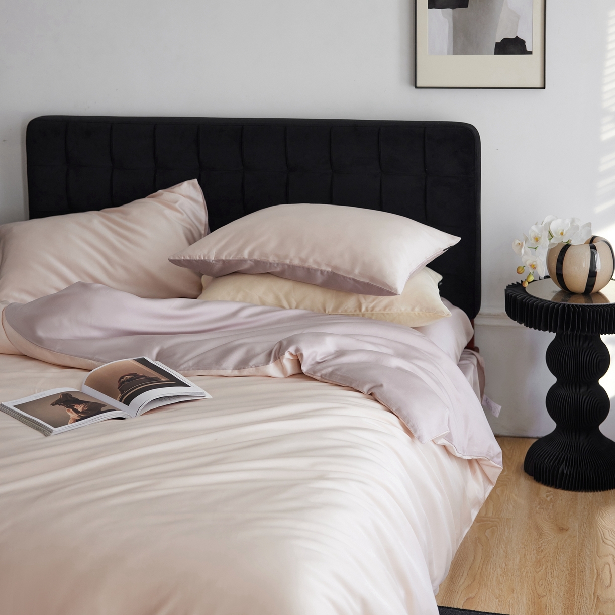 91家纺网 家纺一手货源 找家纺 玉宇阁家居 2026春夏60s兰精天丝拼色四件套 浅杏-星黛紫