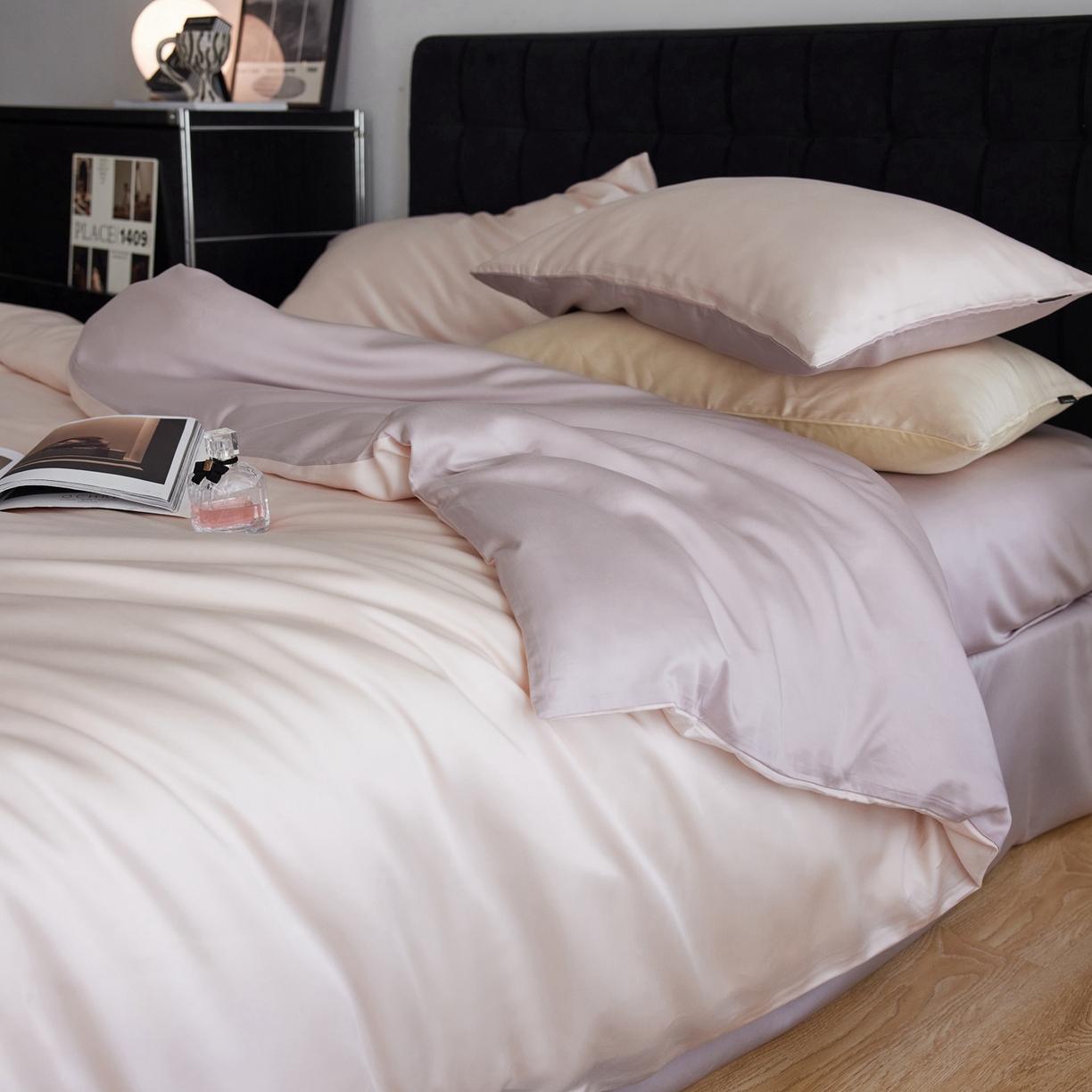 91家纺网 家纺一手货源 找家纺 玉宇阁家居 2026春夏60s兰精天丝拼色四件套 浅杏-星黛紫