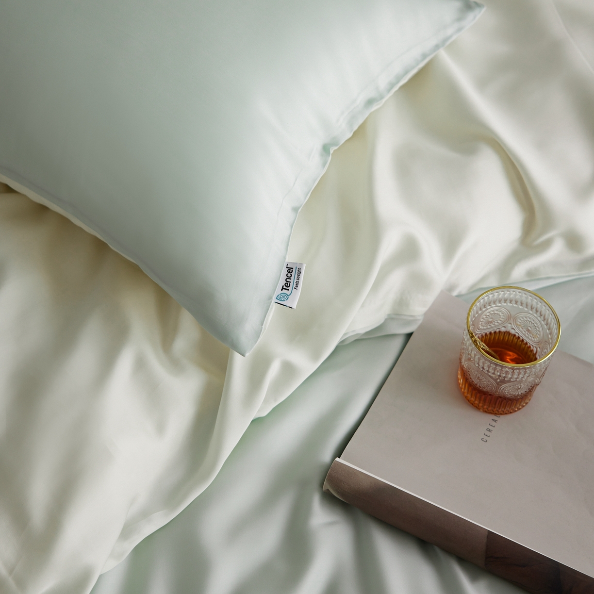 91家纺网 家纺一手货源 找家纺 玉宇阁家居 2026春夏60s兰精天丝拼色四件套 水波柔光