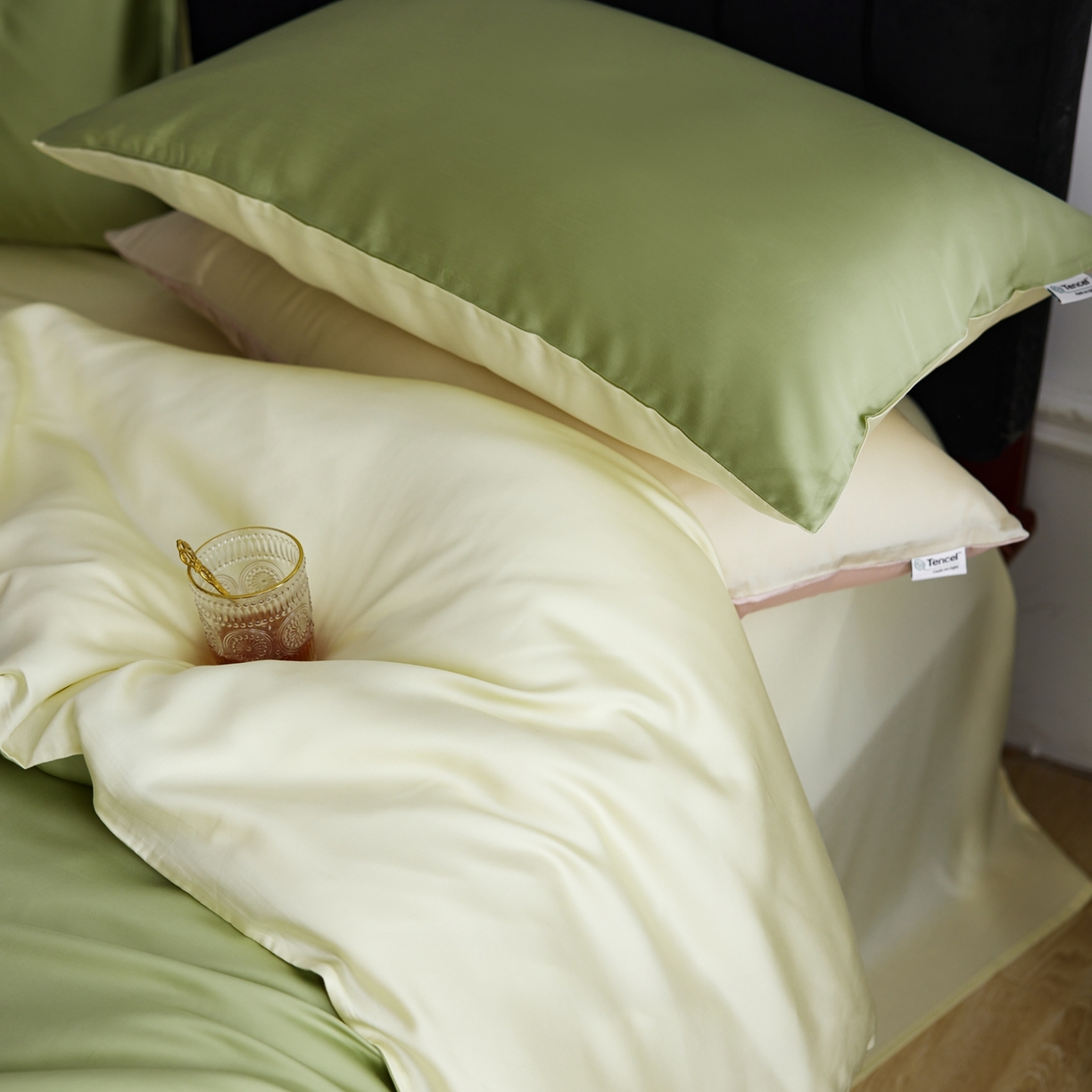 91家纺网 家纺一手货源 找家纺 玉宇阁家居 2026春夏60s兰精天丝拼色四件套 茉莉奶绿