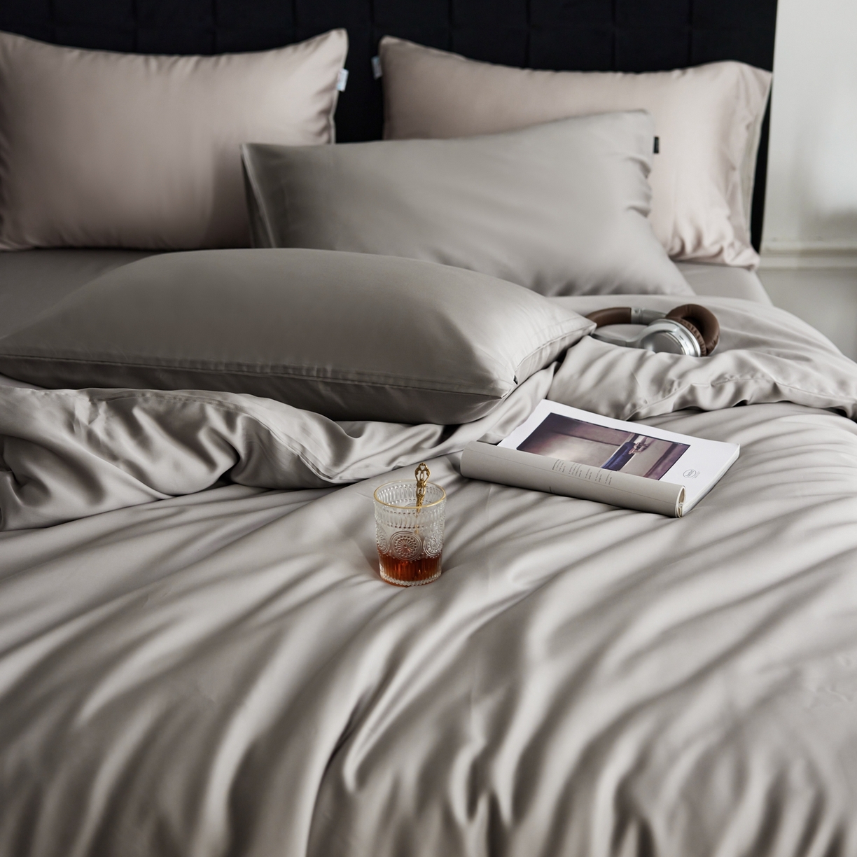 91家纺网 家纺一手货源 找家纺 玉宇阁家居 2026春夏60s兰精天丝拼色四件套 岩石灰