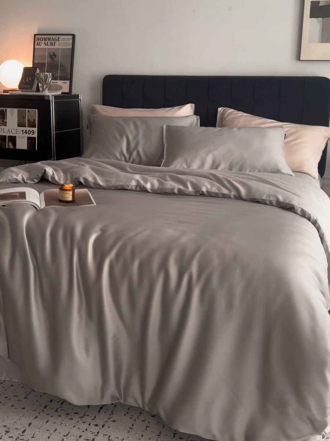 91家纺网 家纺一手货源 找家纺 玉宇阁家居 2026春夏60s兰精天丝拼色四件套 暮云-玄灰