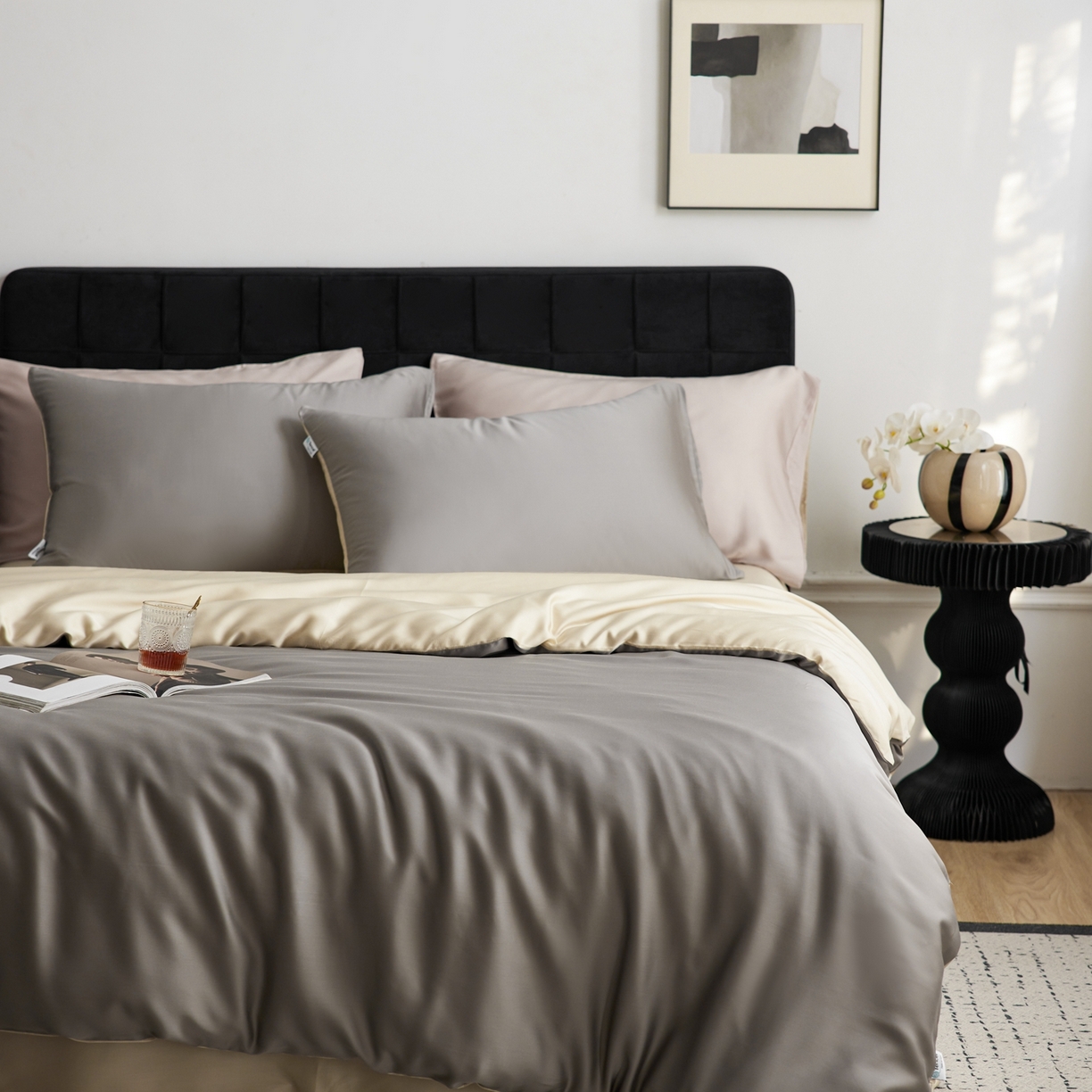 91家纺网 家纺一手货源 找家纺 玉宇阁家居 2026春夏60s兰精天丝拼色四件套 都市灰香槟