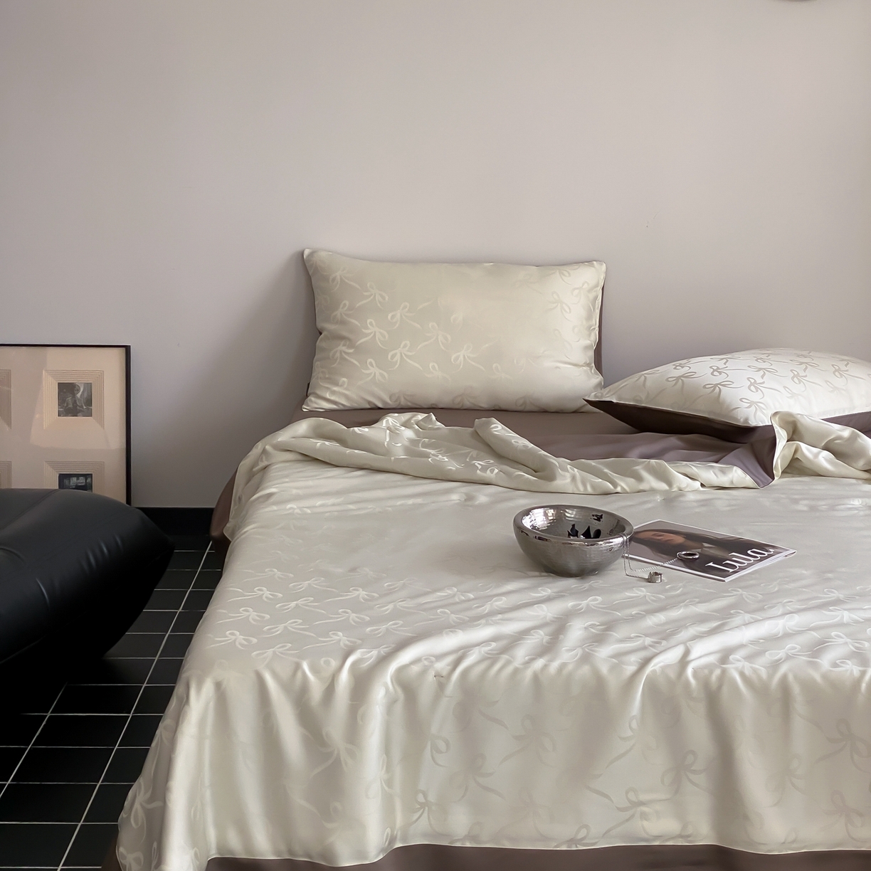 91家纺网 家纺一手货源 找家纺 玉宇阁家居 2026新款60s兰精天丝提花夏被夏凉被空调被四件套-半岛茶 半岛茶-松栗奶油