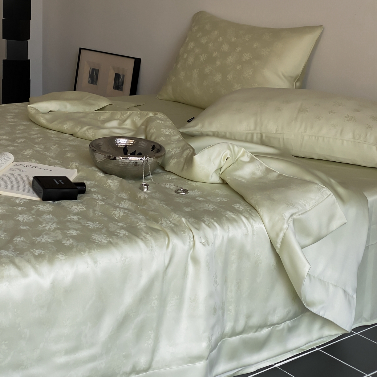 91家纺网 家纺一手货源 找家纺 玉宇阁家居 2026新款60s兰精天丝提花夏被夏凉被空调被四件套-半岛茶 花影