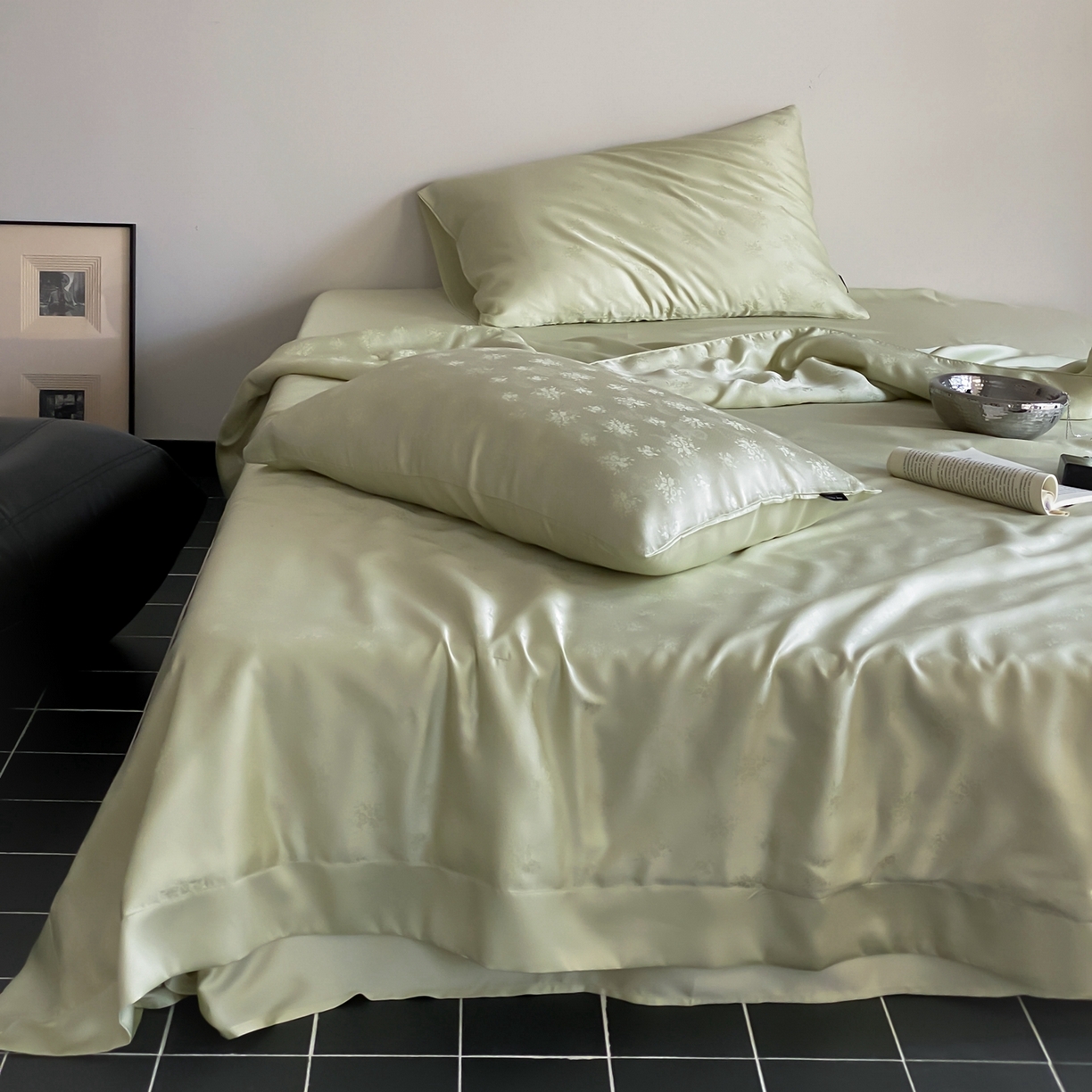 91家纺网 家纺一手货源 找家纺 玉宇阁家居 2026新款60s兰精天丝提花夏被夏凉被空调被四件套-半岛茶 花影