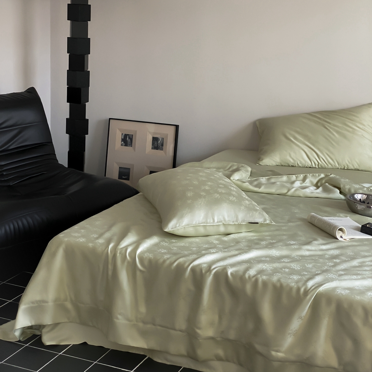 91家纺网 家纺一手货源 找家纺 玉宇阁家居 2026新款60s兰精天丝提花夏被夏凉被空调被四件套-半岛茶 花影