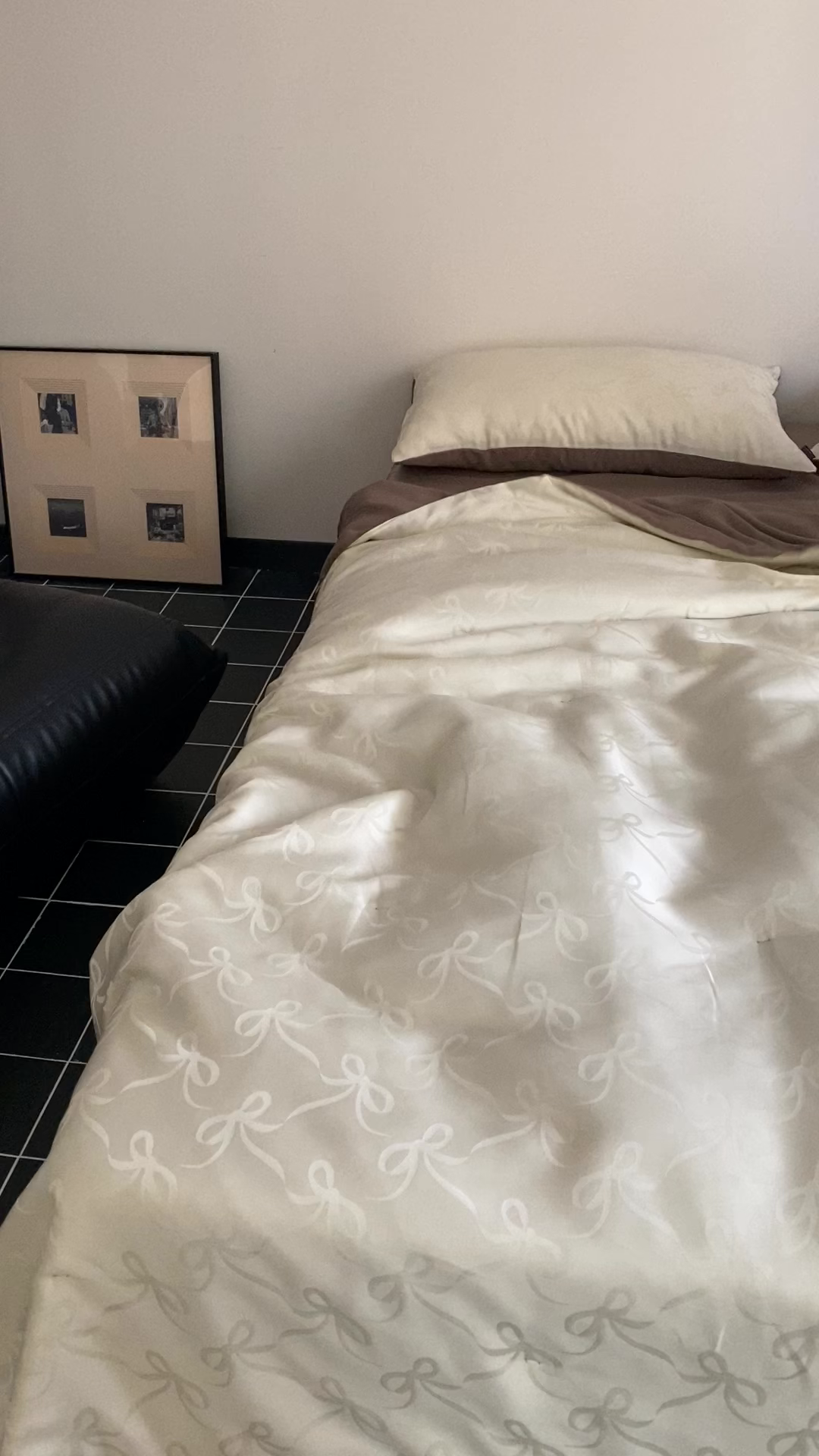 91家纺网 家纺一手货源 找家纺 玉宇阁家居 2026新款60s兰精天丝提花夏被夏凉被空调被四件套-半岛茶 半岛茶-松栗奶油