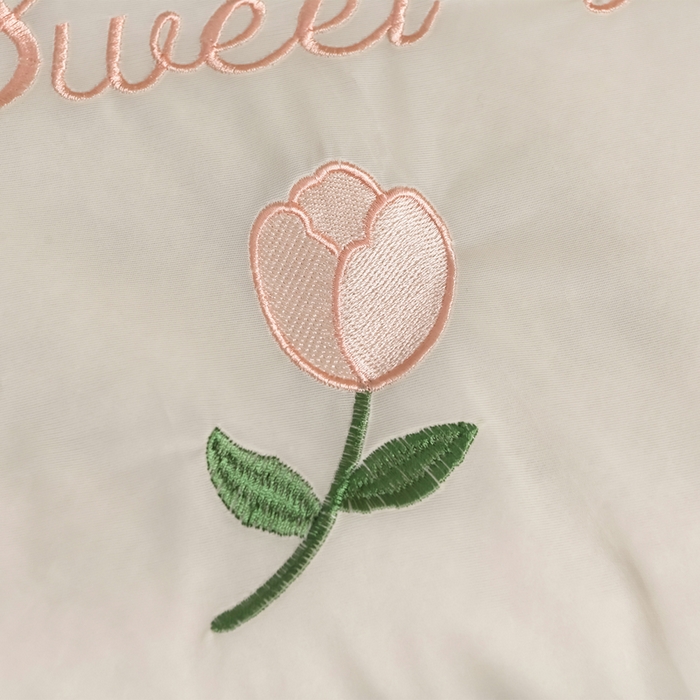 91家纺网 家纺一手货源 找家纺 妮恒美家纺 2026春夏新款凉感丝床盖夏被夏凉被空调被四件套 郁金香-奶白粉