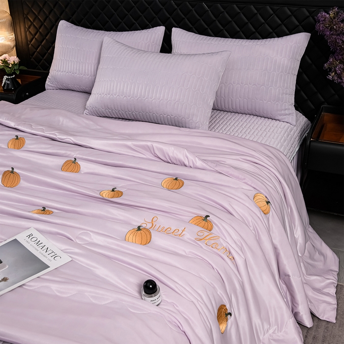 91家纺网 家纺一手货源 找家纺 妮恒美家纺 2026春夏新款凉感丝床盖夏被夏凉被空调被四件套 小南瓜-浅紫