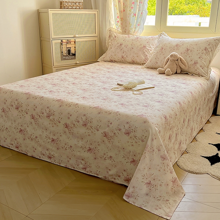 91家纺网 家纺一手货源 找家纺 爱彼家纺 2026春夏新款云感水洗棉床单清新碎花床单三件套 云感-露红烟紫