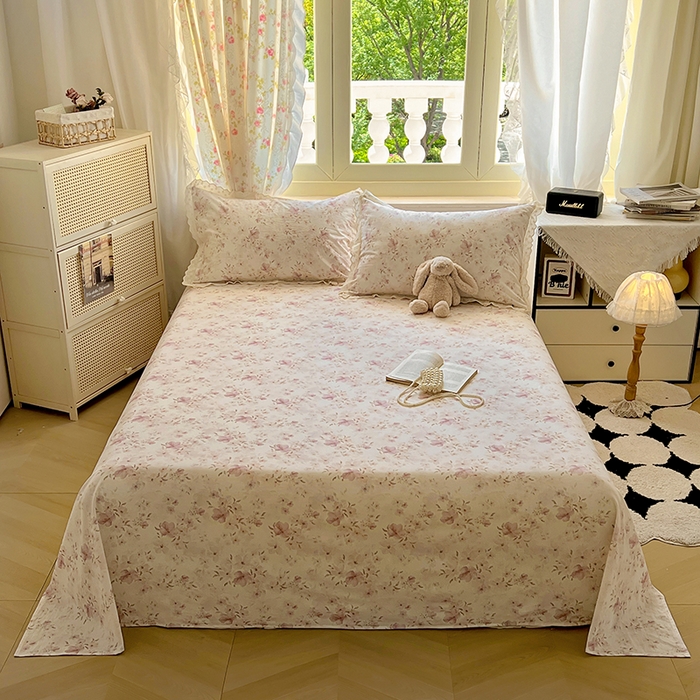 91家纺网 家纺一手货源 找家纺 爱彼家纺 2026春夏新款云感水洗棉床单清新碎花床单三件套 云感-露红烟紫