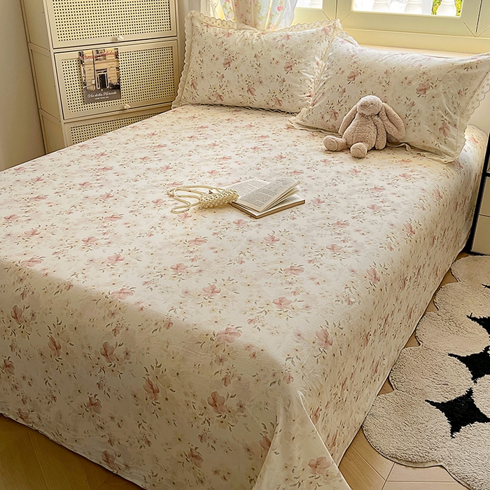 91家纺网 家纺一手货源 找家纺 爱彼家纺 2026春夏新款云感水洗棉床单清新碎花床单三件套 云感-春意