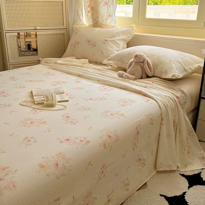 91家纺网 家纺一手货源 找家纺 爱彼家纺 2026春夏新款云感水洗棉床单清新碎花床单三件套 云感-夏日风情