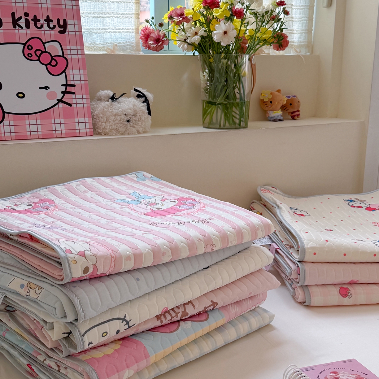 91家纺网 家纺一手货源 找家纺 桃子家居 2026新款A类正版授权三丽鸥高品质凉感丝乳胶席空调软席系列三件套 组合