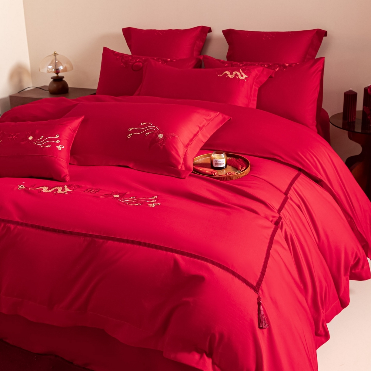 91家纺网 家纺一手货源 找家纺 （总）东方合美（原：皇家传奇） 2026新款纯棉长绒棉刺绣婚庆四件套-龙凤系列