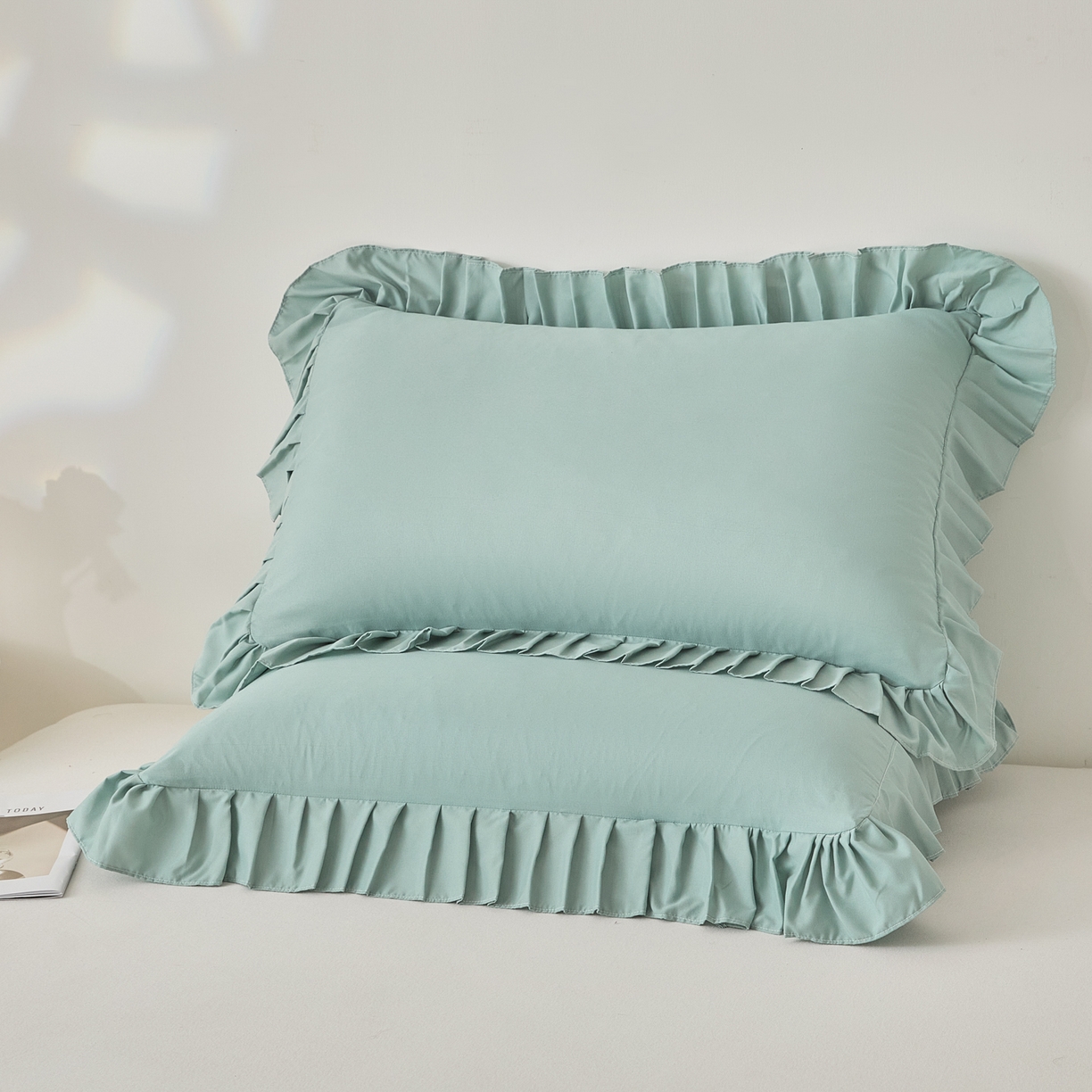 91家纺网 家纺一手货源 找家纺 （总）梵克保罗 2026新款纯色系列花边单枕套 枕套单件