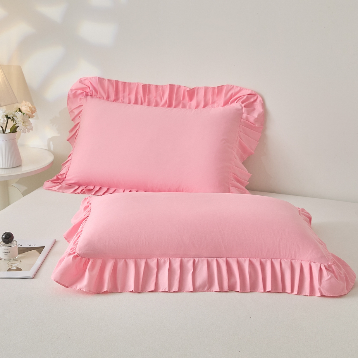 91家纺网 家纺一手货源 找家纺 梵克保罗 2026新款纯色系列花边单枕套 枕套单件 粉色