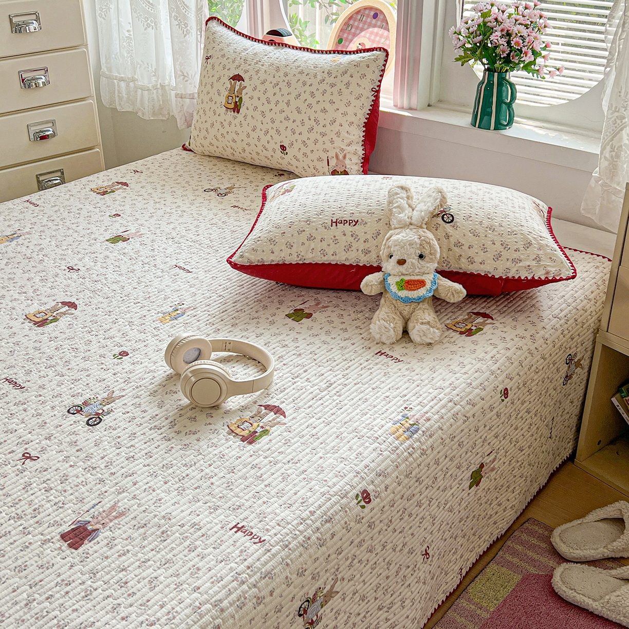 91家纺网 家纺一手货源 找家纺 恒尚居 2026新款A类贝壳绣泡芙纱床盖四套件泡芙棉双层纱床垫床褥 红织花兔