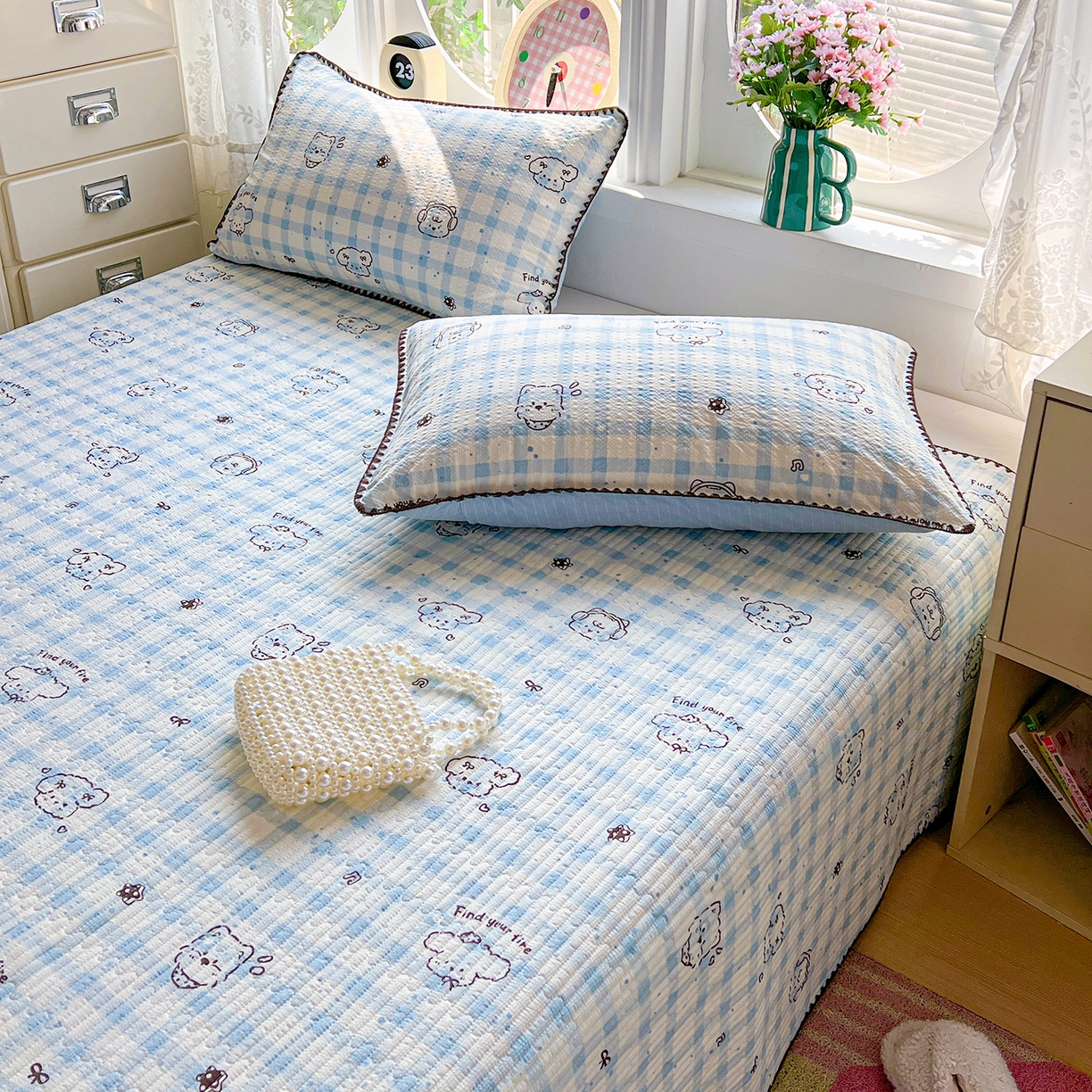 91家纺网 家纺一手货源 找家纺 恒尚居 2026新款A类贝壳绣泡芙纱床盖四套件泡芙棉双层纱床垫床褥 兰格奶狗