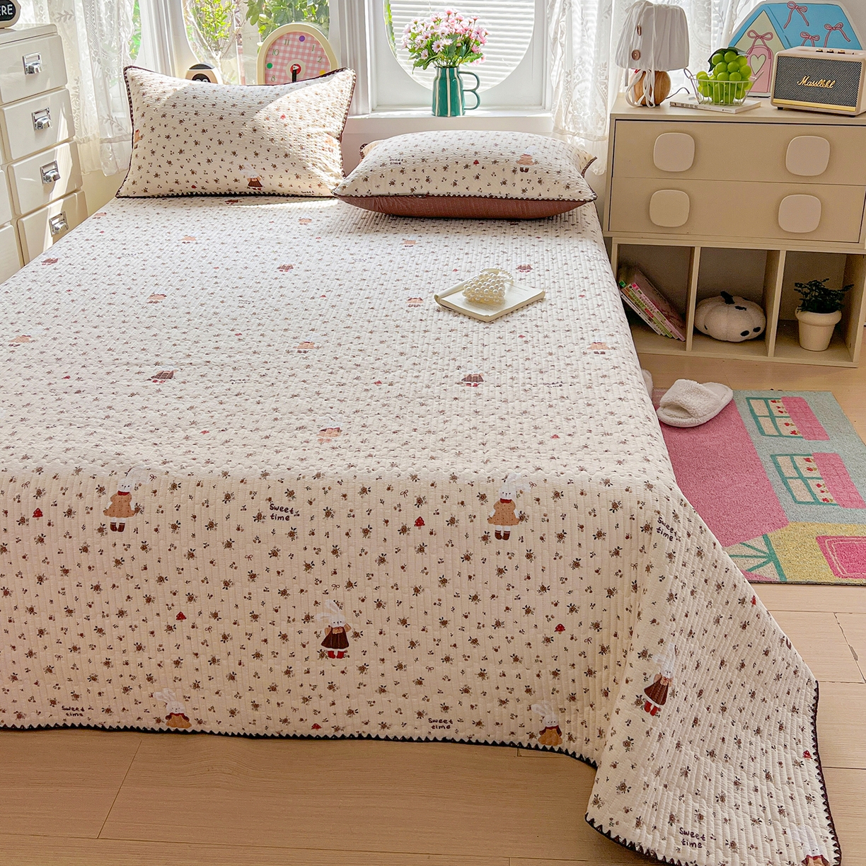 91家纺网 家纺一手货源 找家纺 恒尚居 2026新款A类贝壳绣泡芙纱床盖四套件泡芙棉双层纱床垫床褥 花雨小兔