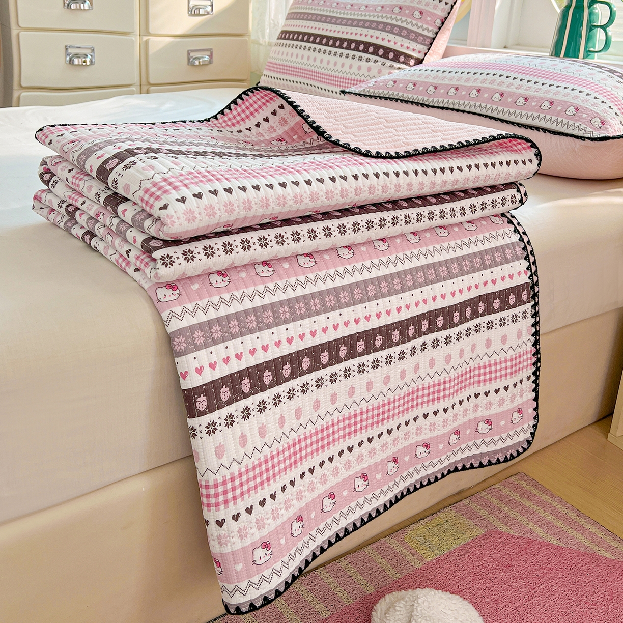 91家纺网 家纺一手货源 找家纺 恒尚居 2026新款A类贝壳绣泡芙纱床盖四套件泡芙棉双层纱床垫床褥 粉糖泡泡猫